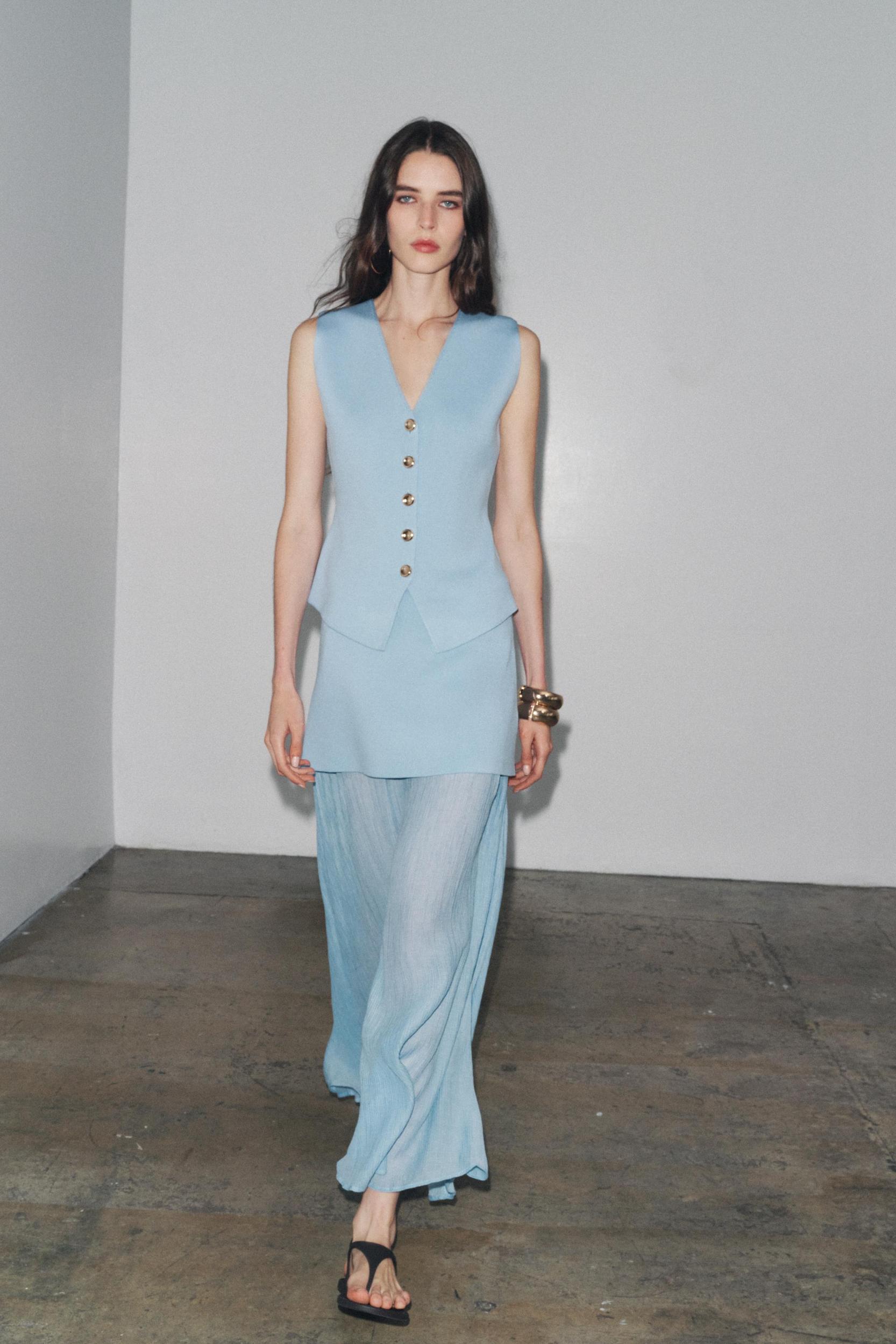 MIXED PLEATED KNIT SKIRT Product Image