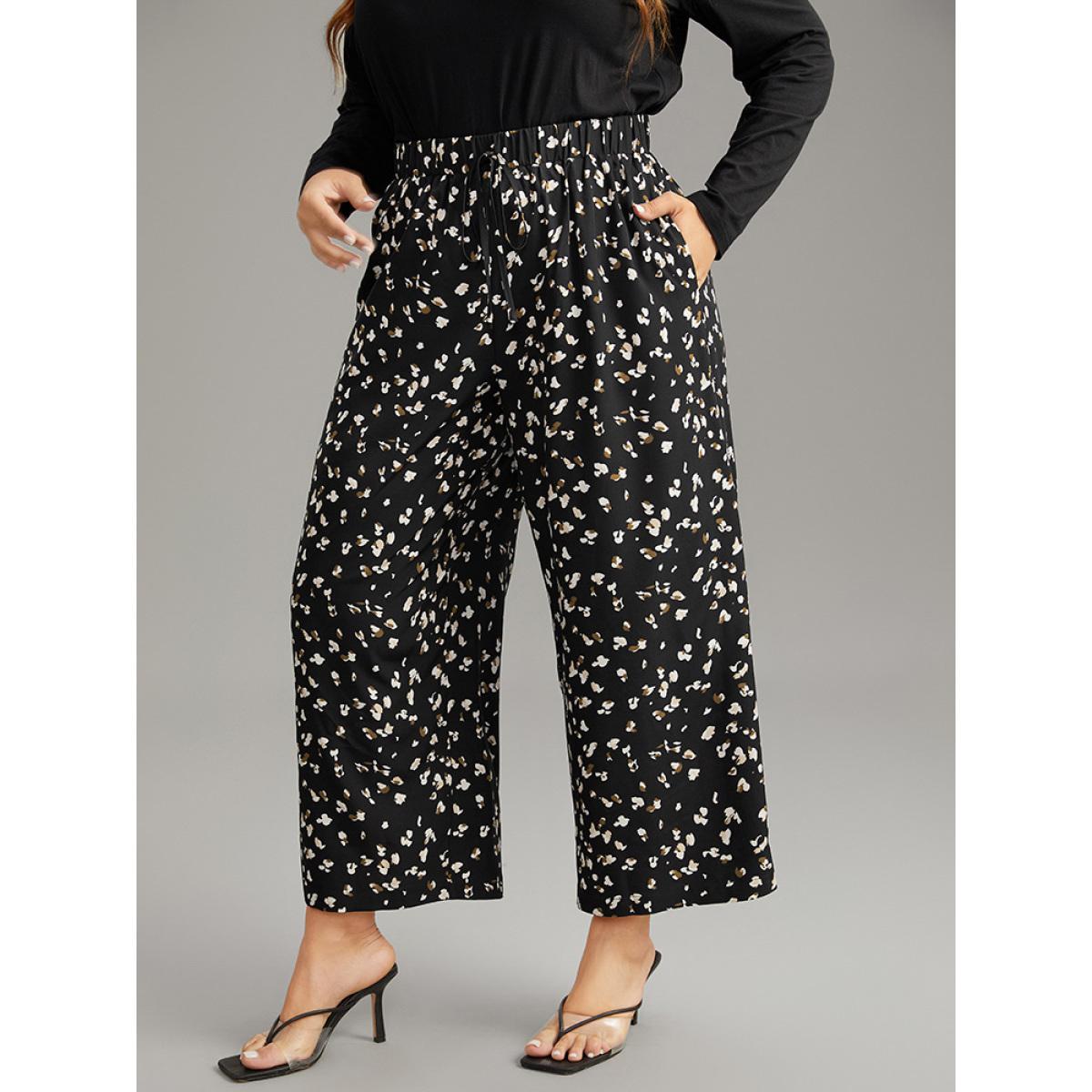 Plus Size Ditsy Floral Elastic Waist Ties Pants Women Black Casual Straight Leg High Rise Dailywear Pants BloomChic 14-16/1X Product Image