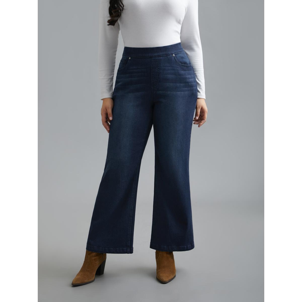 Plus Size Elastic Waist Pocket Bootcut Jeans Women Denimindigo Casual Medium stretch Slanted pocket Jeans BloomChic 22/3X Product Image