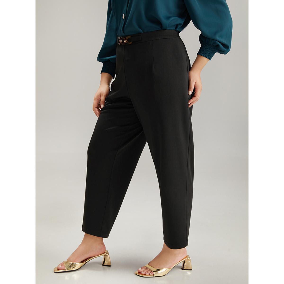 Plus Size Plain Pocket Buckle Detail Elastic Waist Pants Women Black Office Bodycon High Rise Office Pants BloomChic 26/4X Product Image