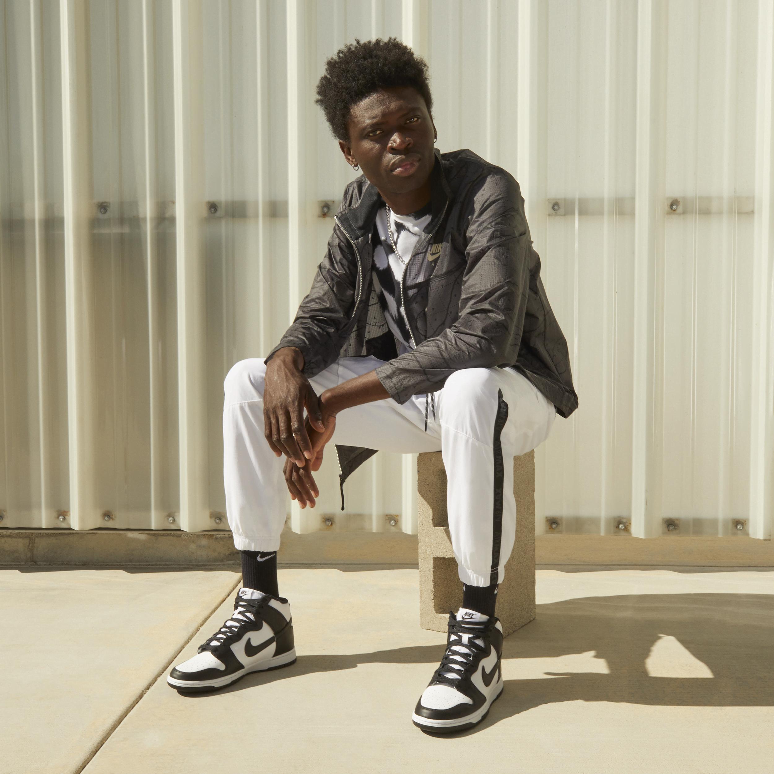 Nike Mens Dunk High Retro Shoes | DD1399-105 Product Image