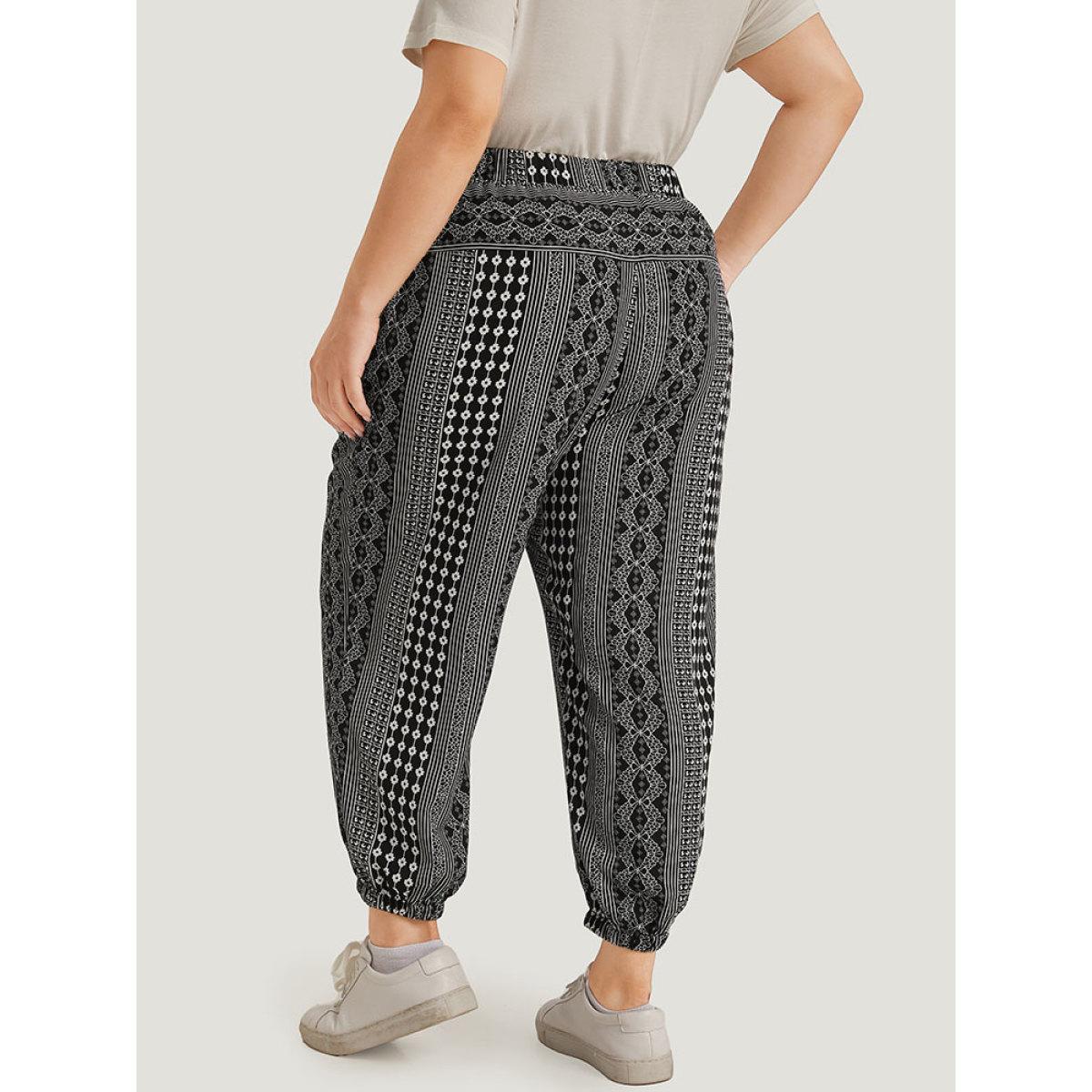 Plus Size Moroccan Print Pocket Elastic Waist Ties Pants Women Black Casual High Rise Dailywear Pants BloomChic 22-24/3X Product Image
