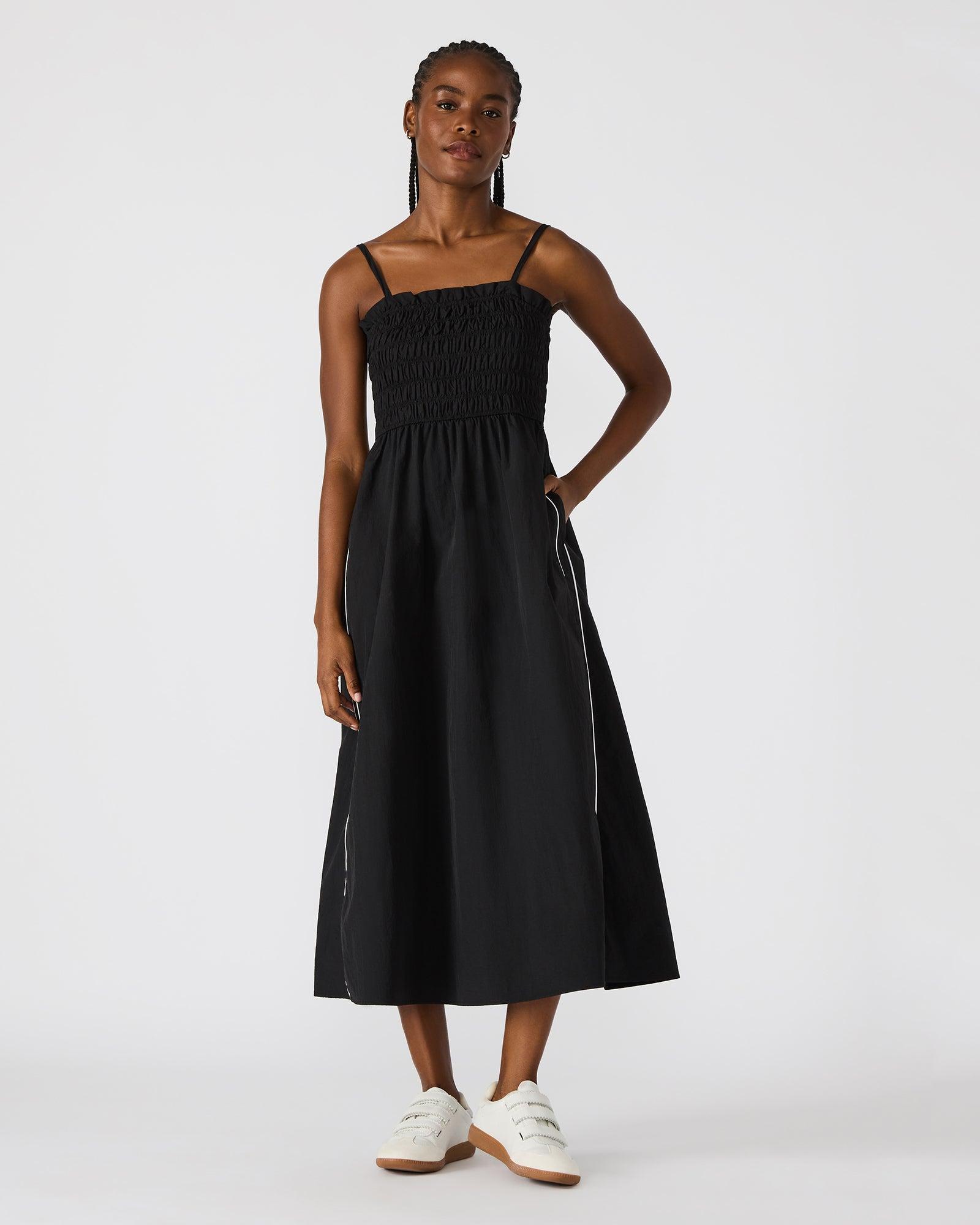 KIT DRESS BLACK/WHITE Female Product Image