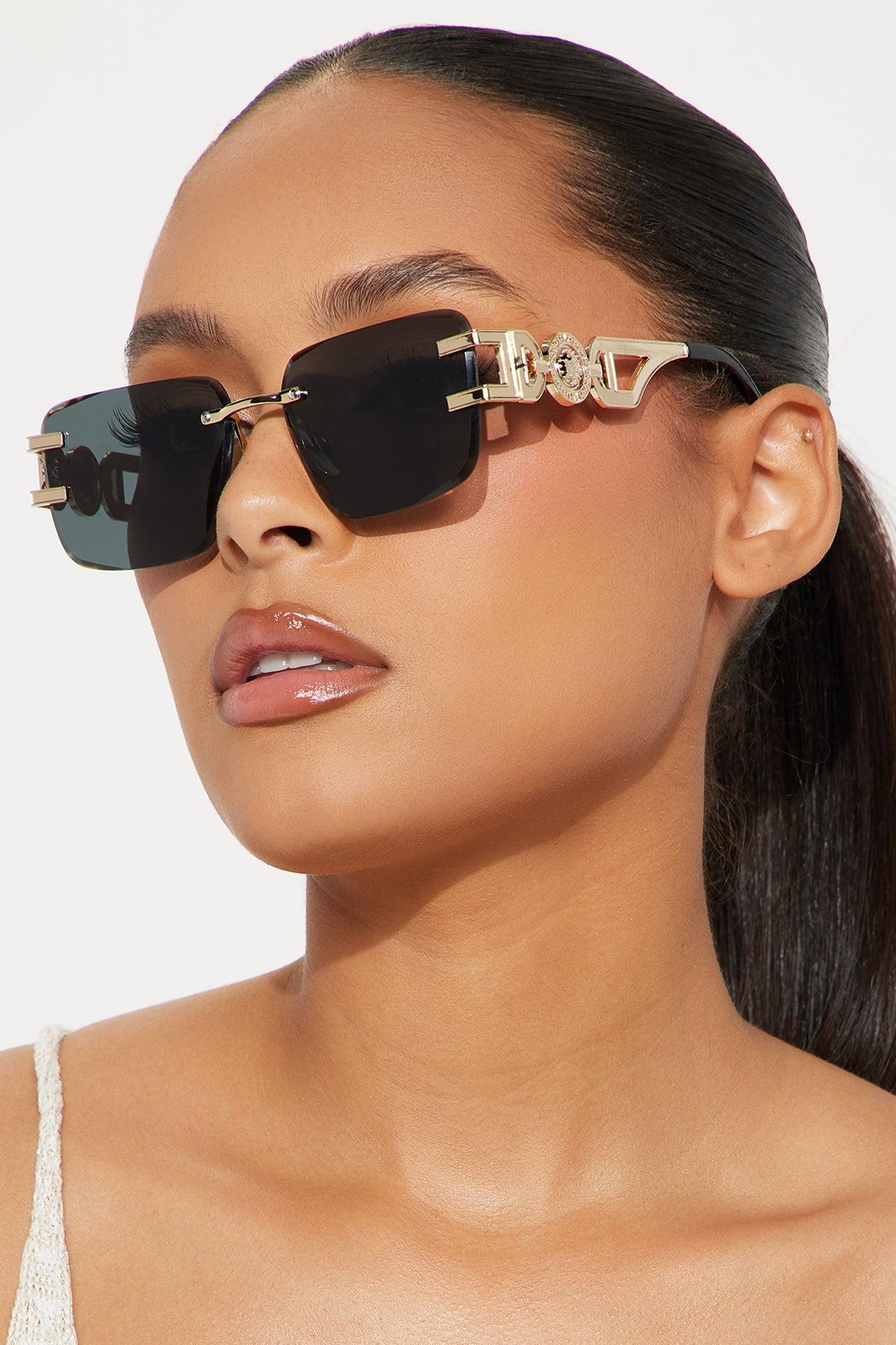 Haute Vision Square Sunglasses - Gold/Black Product Image
