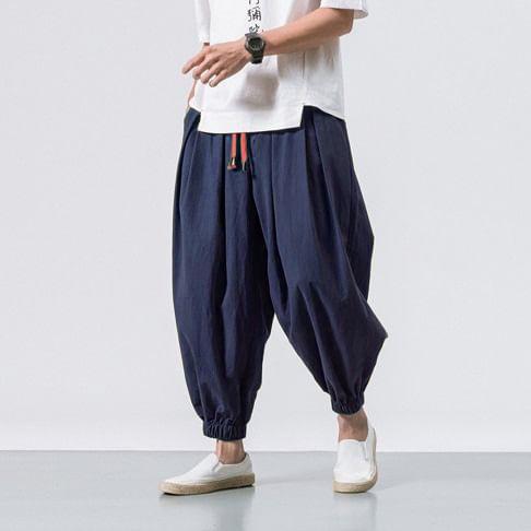 Mid Rise Plain Cropped Harem Pants Product Image