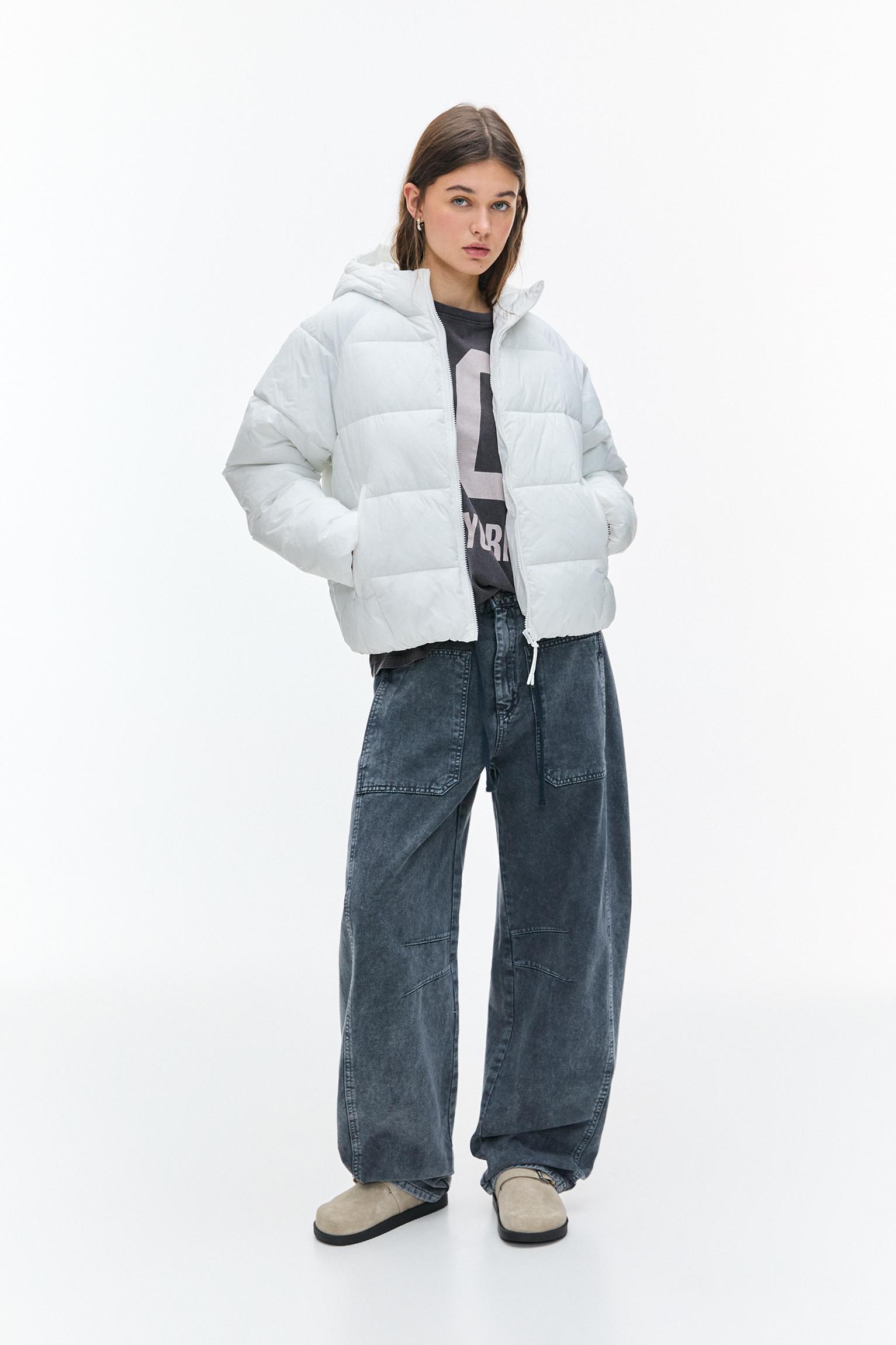 Lightweight puffer jacket with hood Product Image