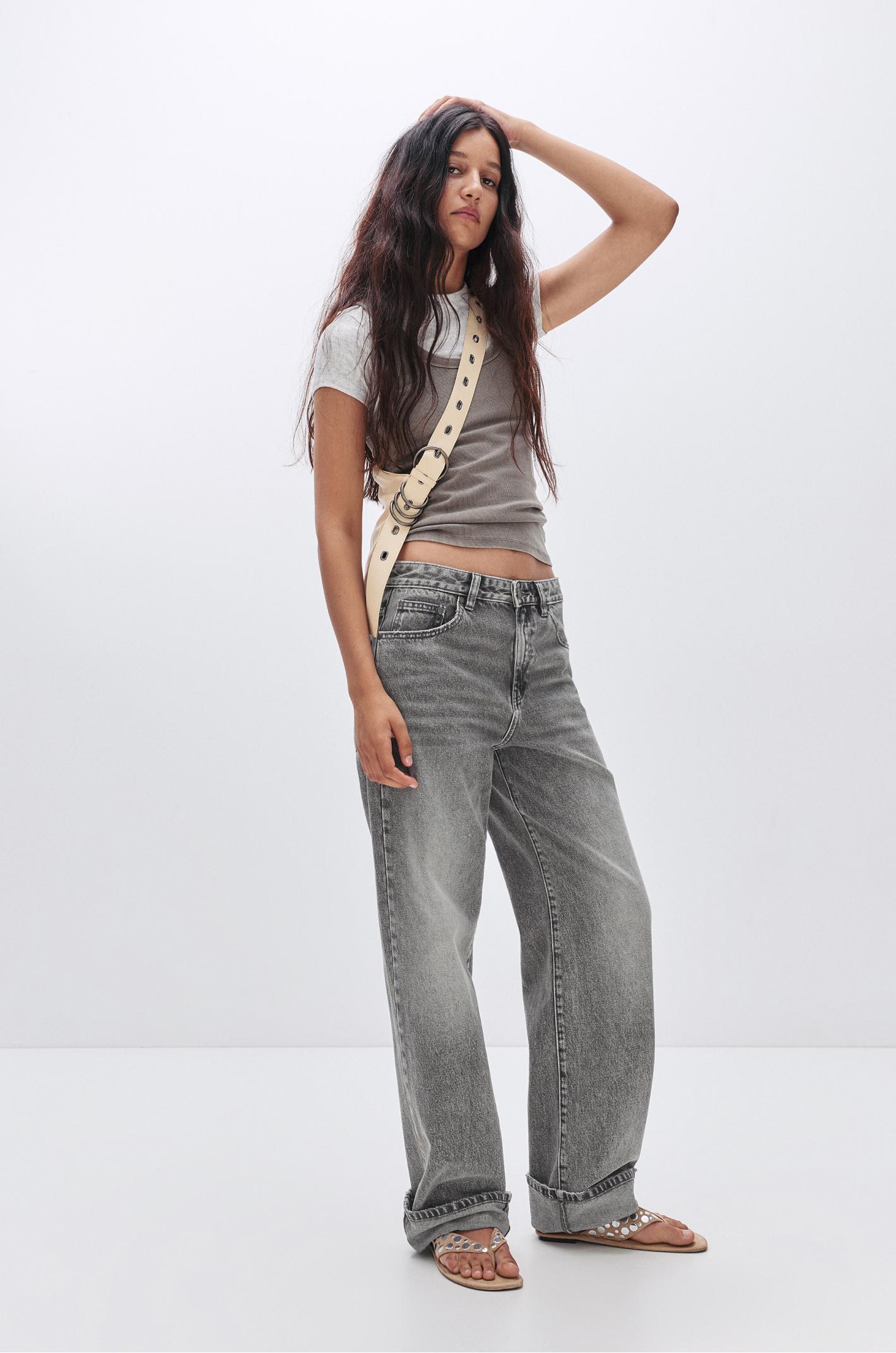 Straight-leg baggy jeans with turn-up hems Product Image