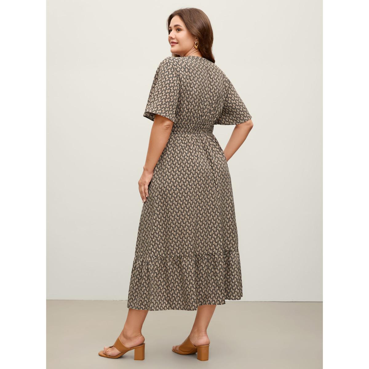Plus Size Geometric Print Waist-Cinched Tiered Midi Dress Tan Women Office Flat collar with V-notch Short sleeve Curvy BloomChic 26/4X Product Image