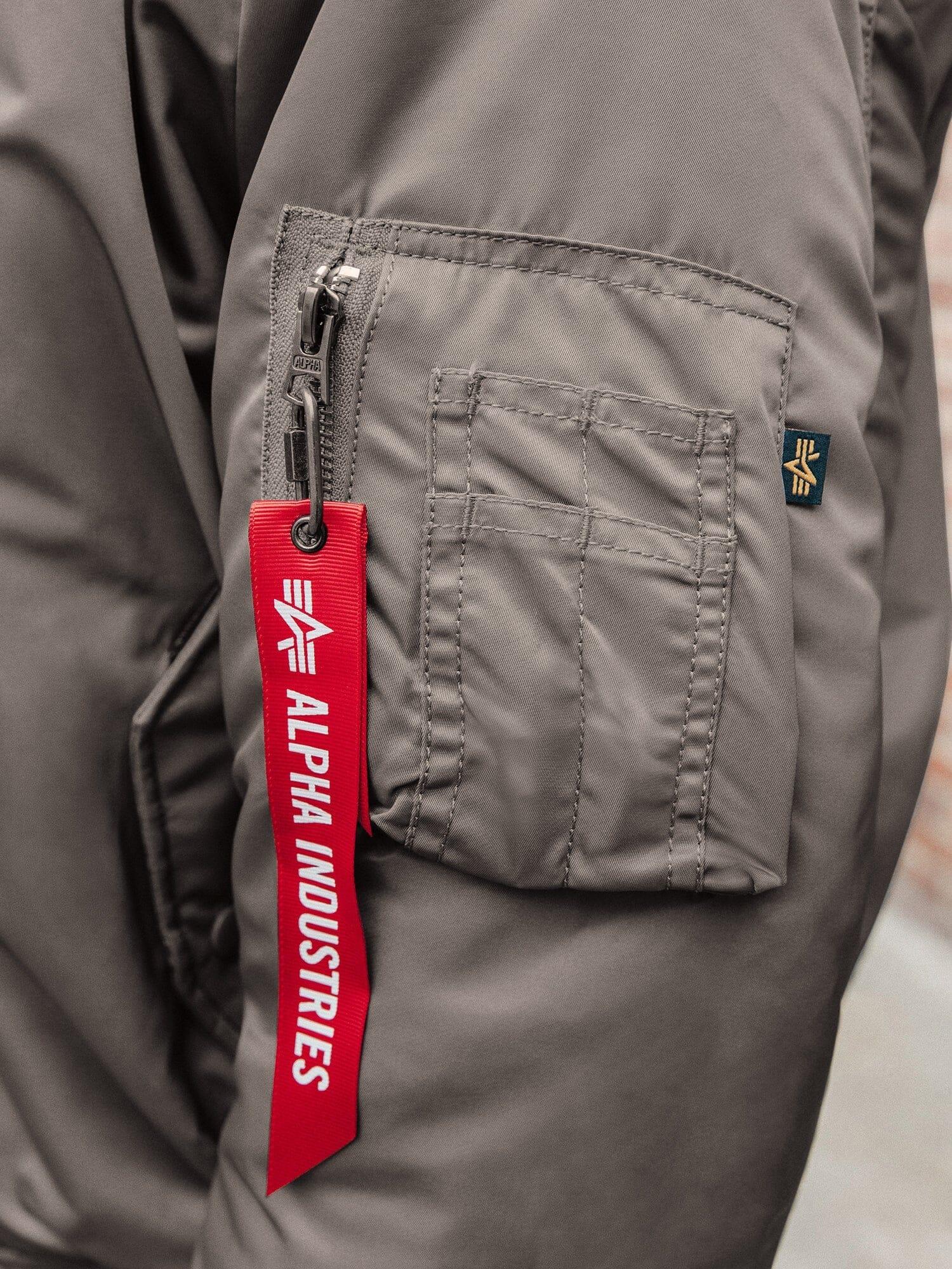 MA-1 BOMBER JACKET (HERITAGE) Male Product Image