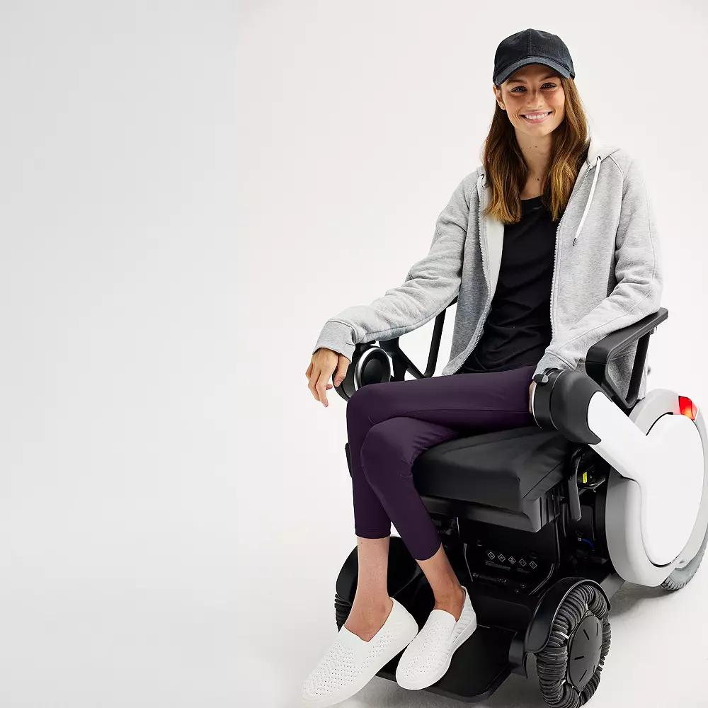 Women's Tek Gear® Adaptive Ultrastretch High-Waisted 7/8 Leggings,  Product Image