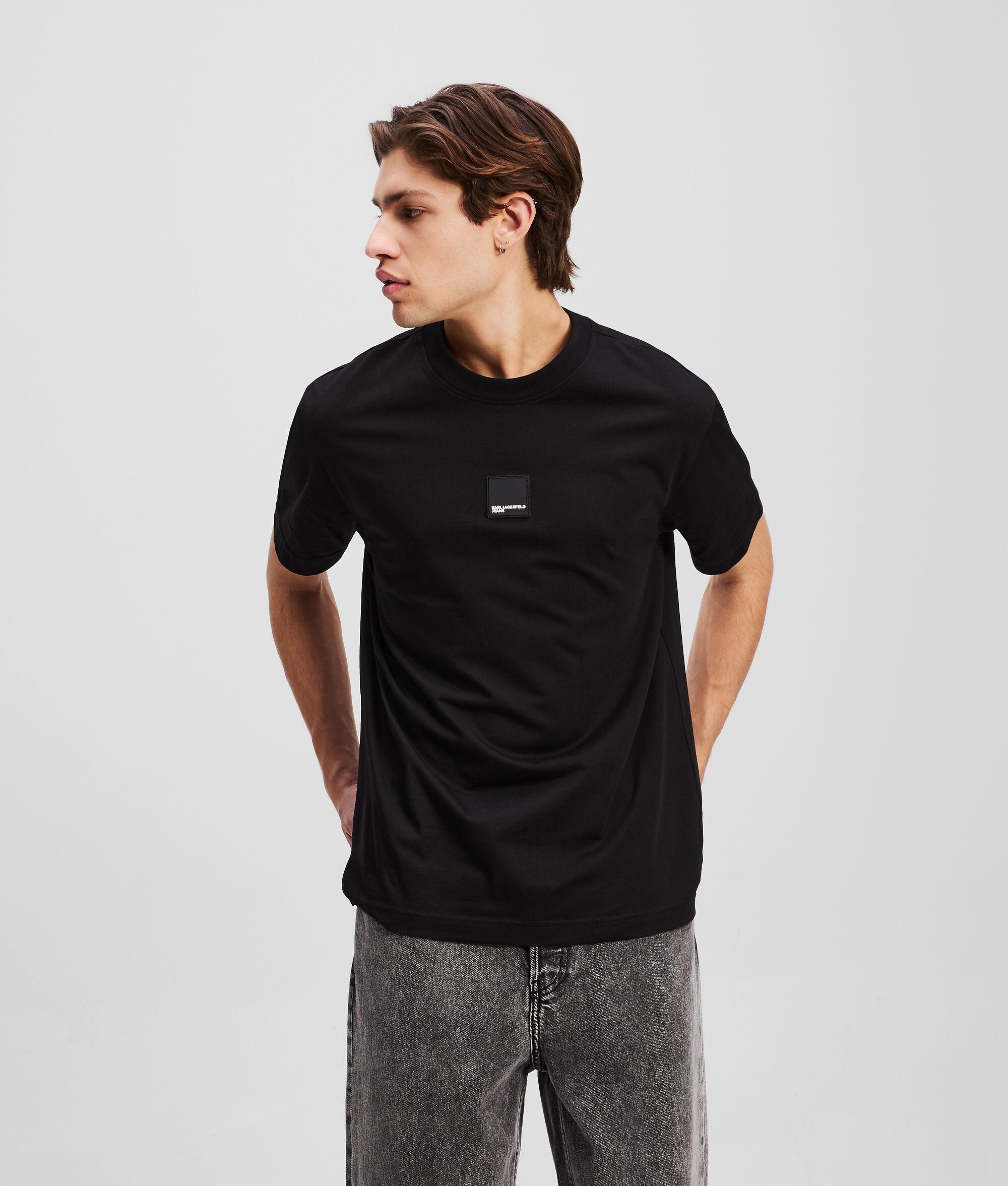 GRAPHIC T-SHIRT Product Image