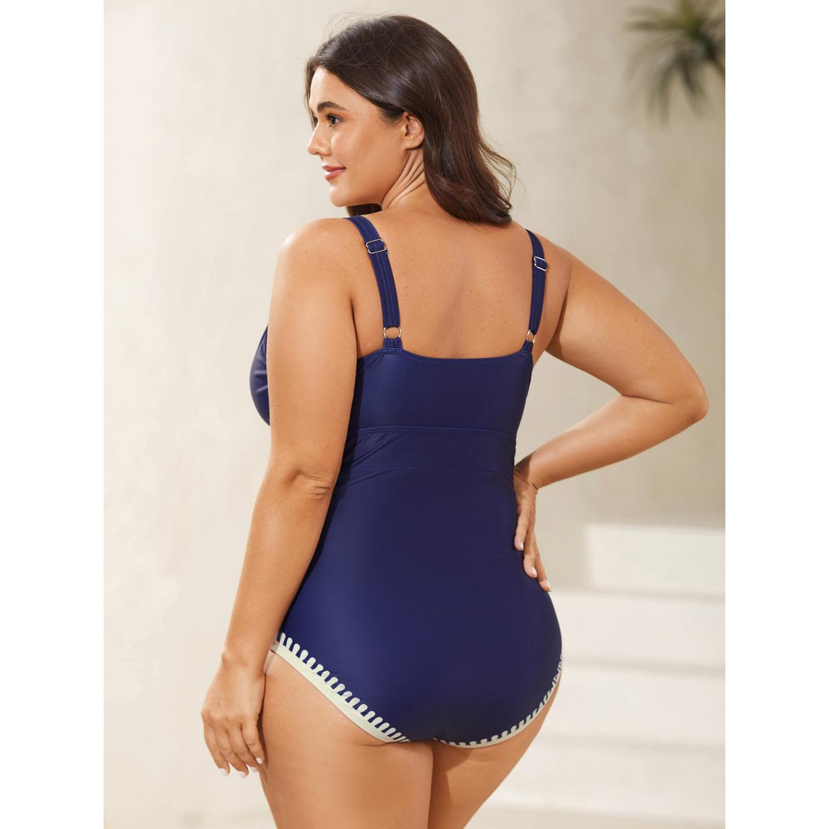 Plus Size Two-Piece Boho Print Sarong Swimsuit Women's Swimwear Indigo Resort Contrast Curve Bathing Suits High stretch One Pieces BloomChic 26/4X Product Image