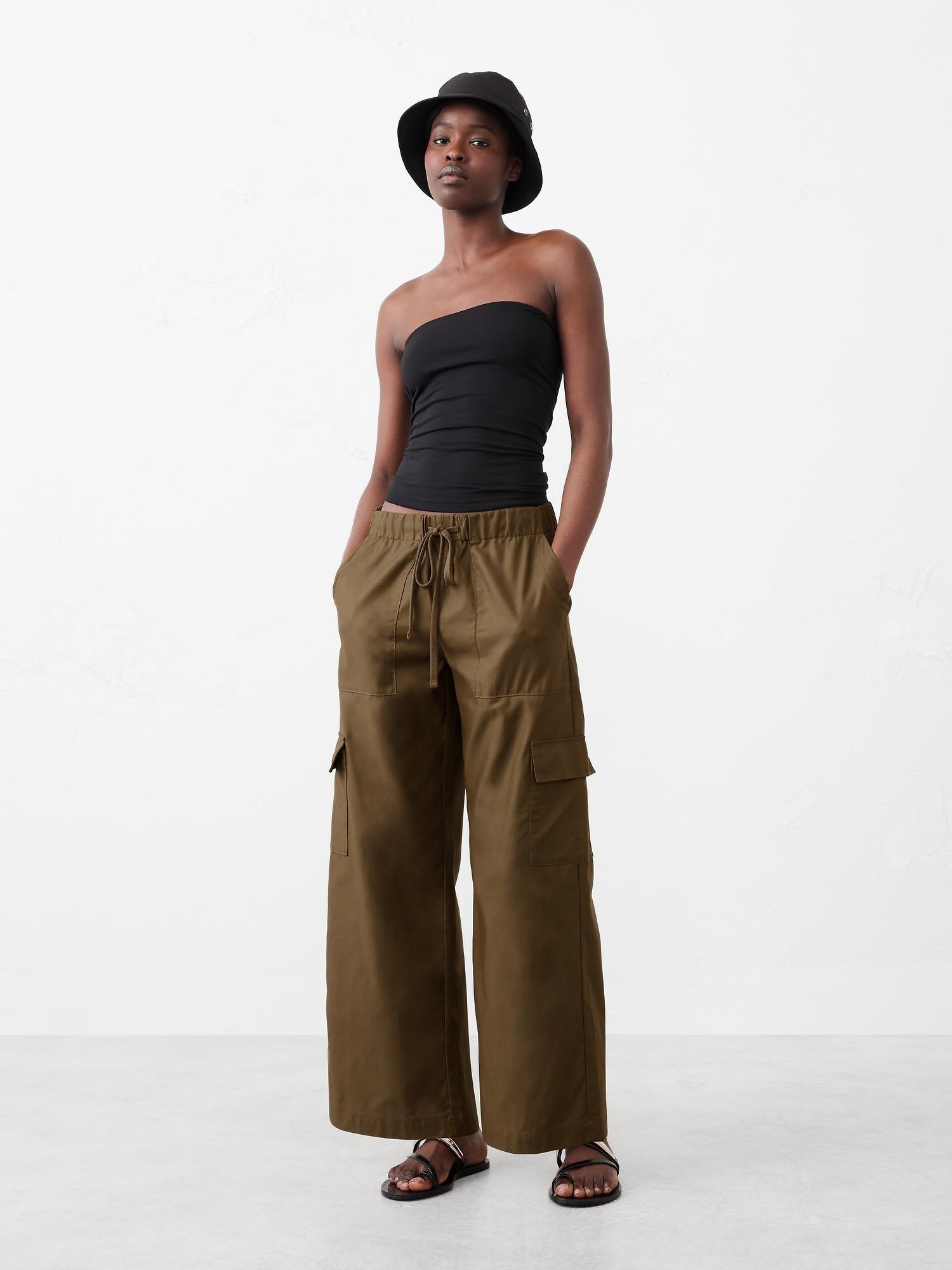 Wide-Leg High-Rise Cargo Pull-On Pant Product Image