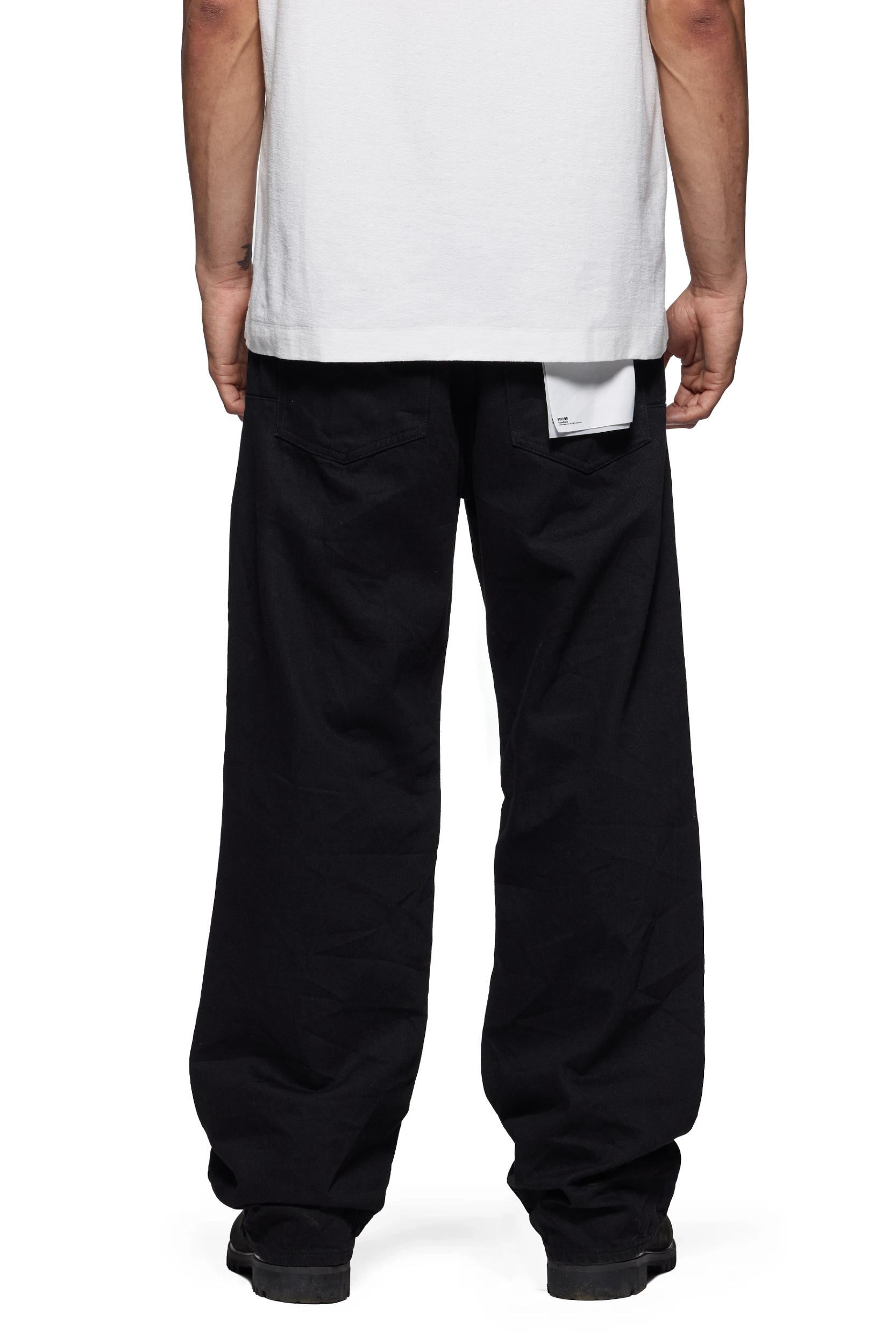 P018 Faded Black Baggy Jeans Male Product Image