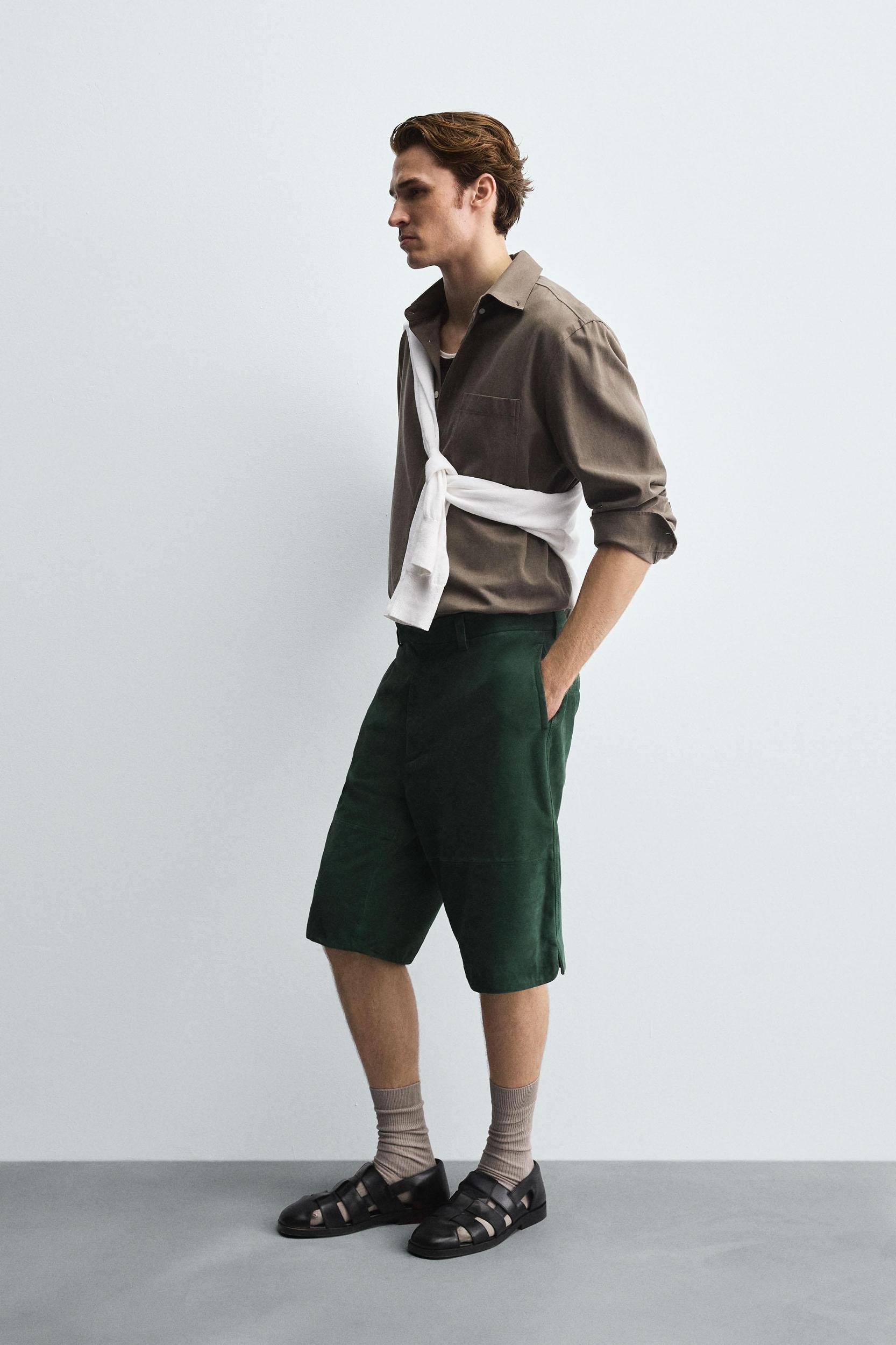RELAXED FIT SUEDE LEATHER SHORTS Product Image