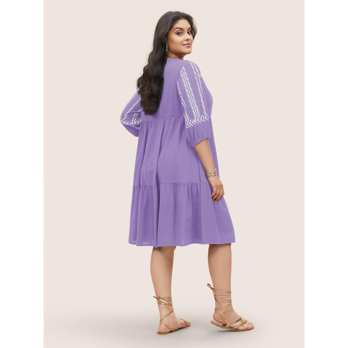 Plus Size Cotton Geometric Bandana Print Tassel Trim Dress Lilac Women Resort Non V-neck Short sleeve Curvy Knee Dress BloomChic 18-20/2X Product Image