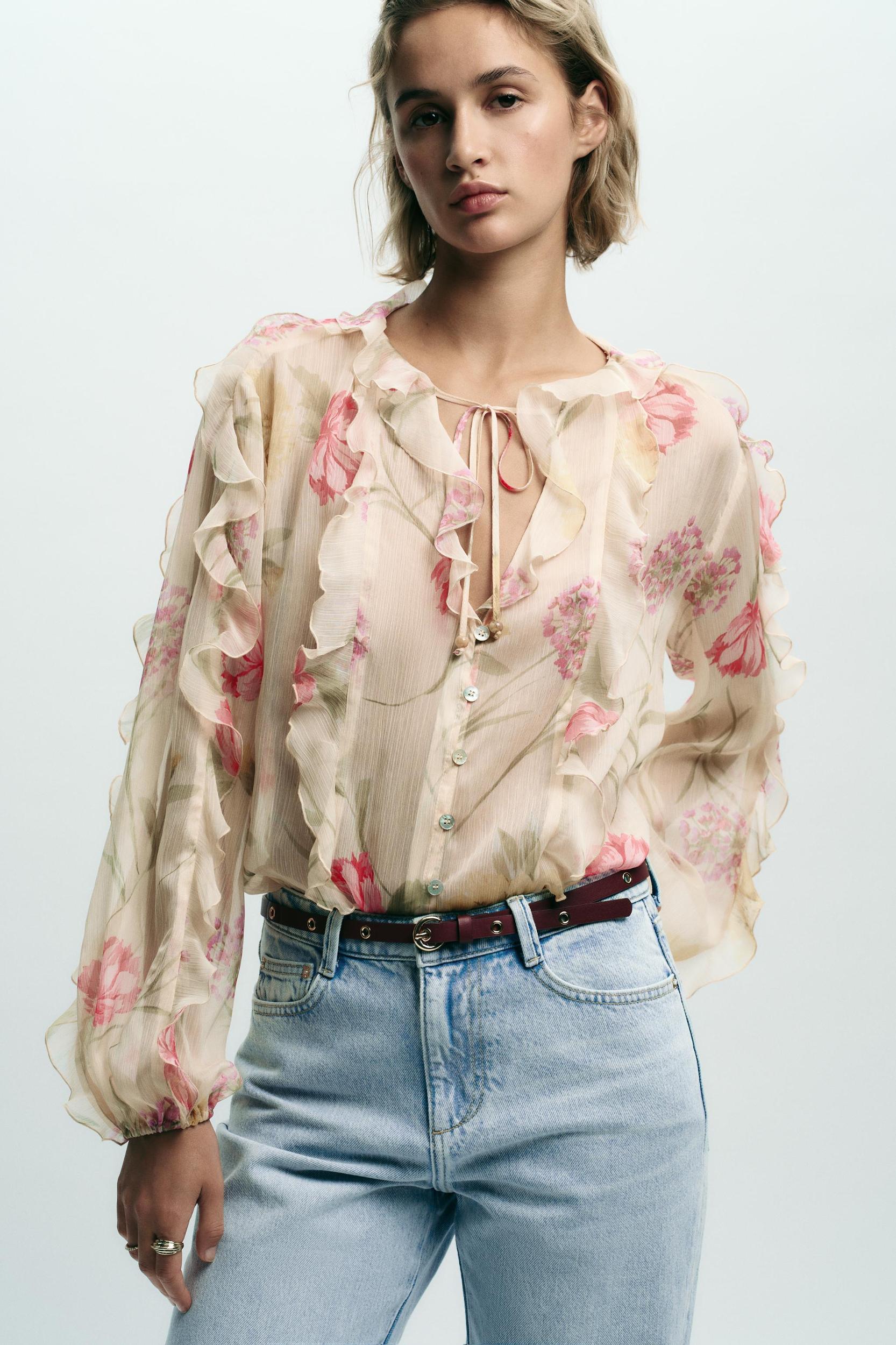 Z1975 HIGH-WAISTED REGULAR FIT JEANS WITH BELT Product Image