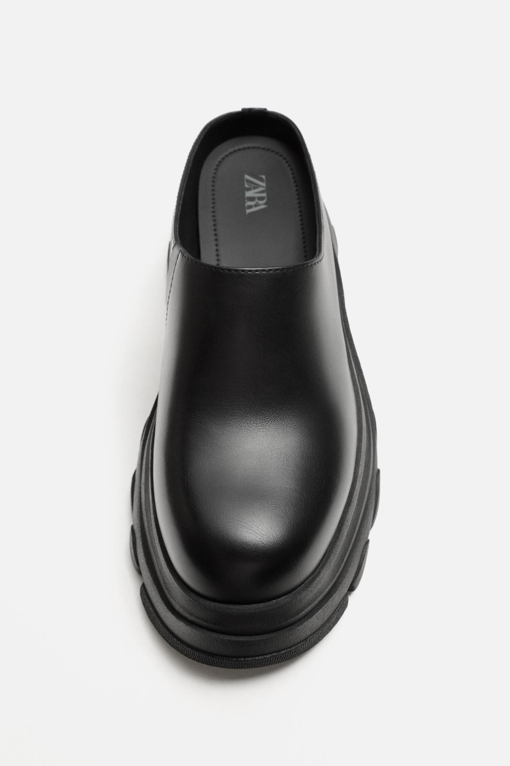 CHUNKY SOLE CLOGS Product Image