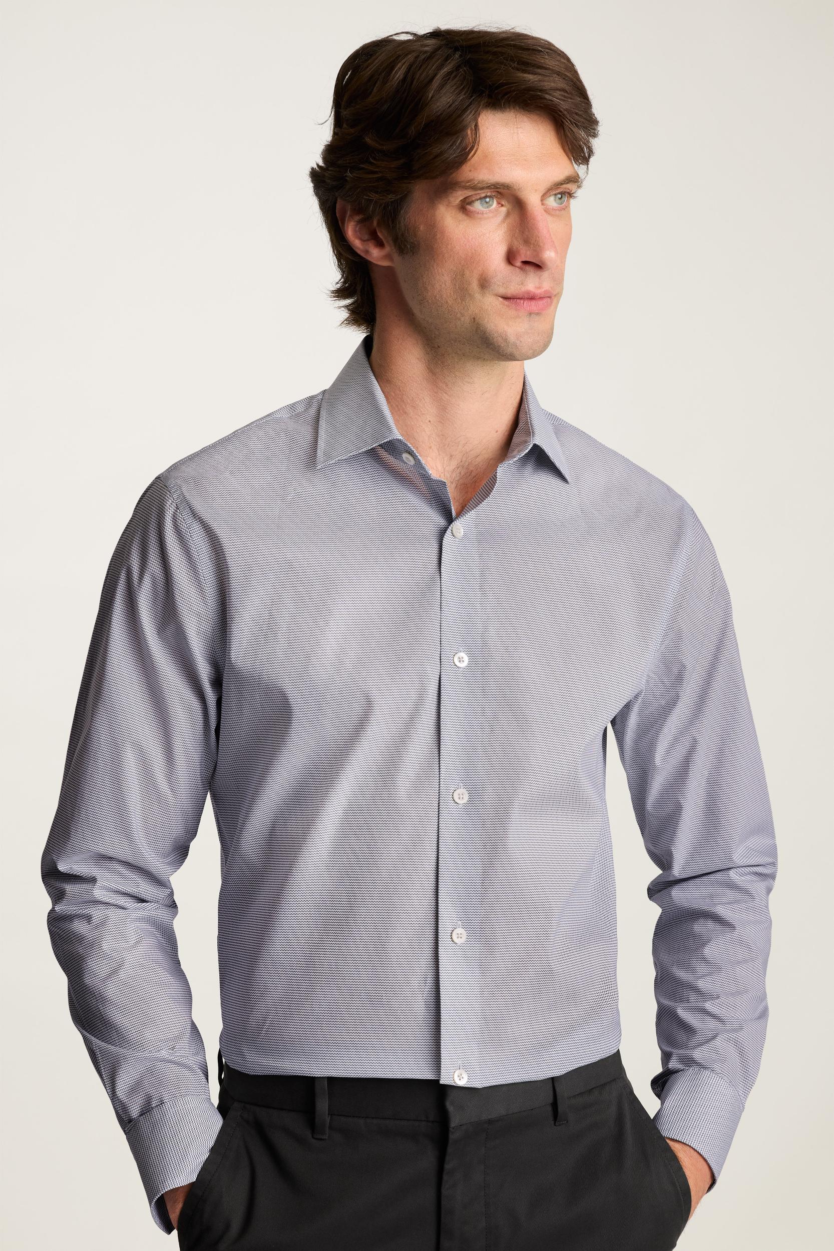 Jetsetter Stretch Dress Shirt Product Image