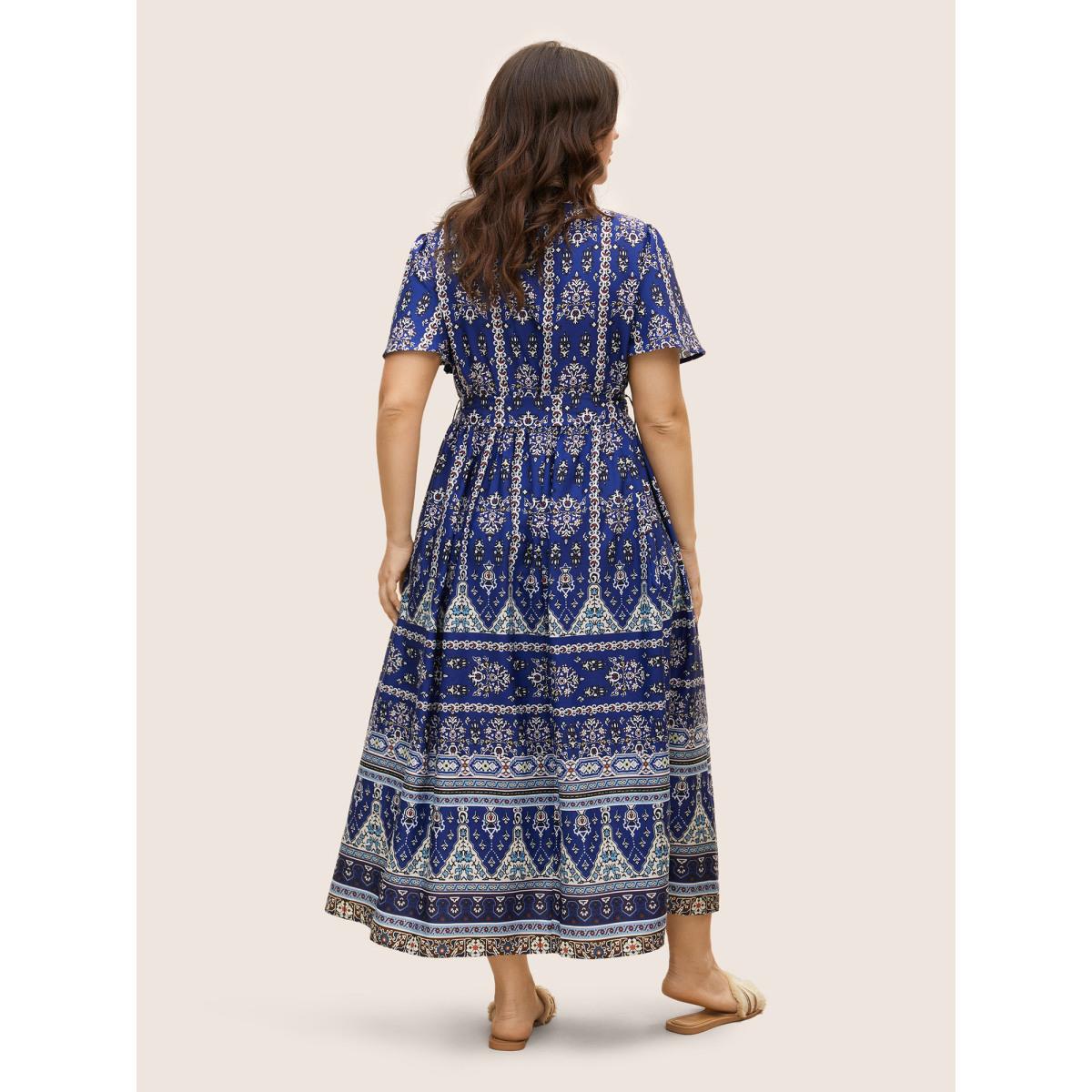 Plus Size Bandana Print Wrap Gathered Maxi Dress Navy Women Resort Belted V-neck Short sleeve Curvy BloomChic 26/4X Product Image