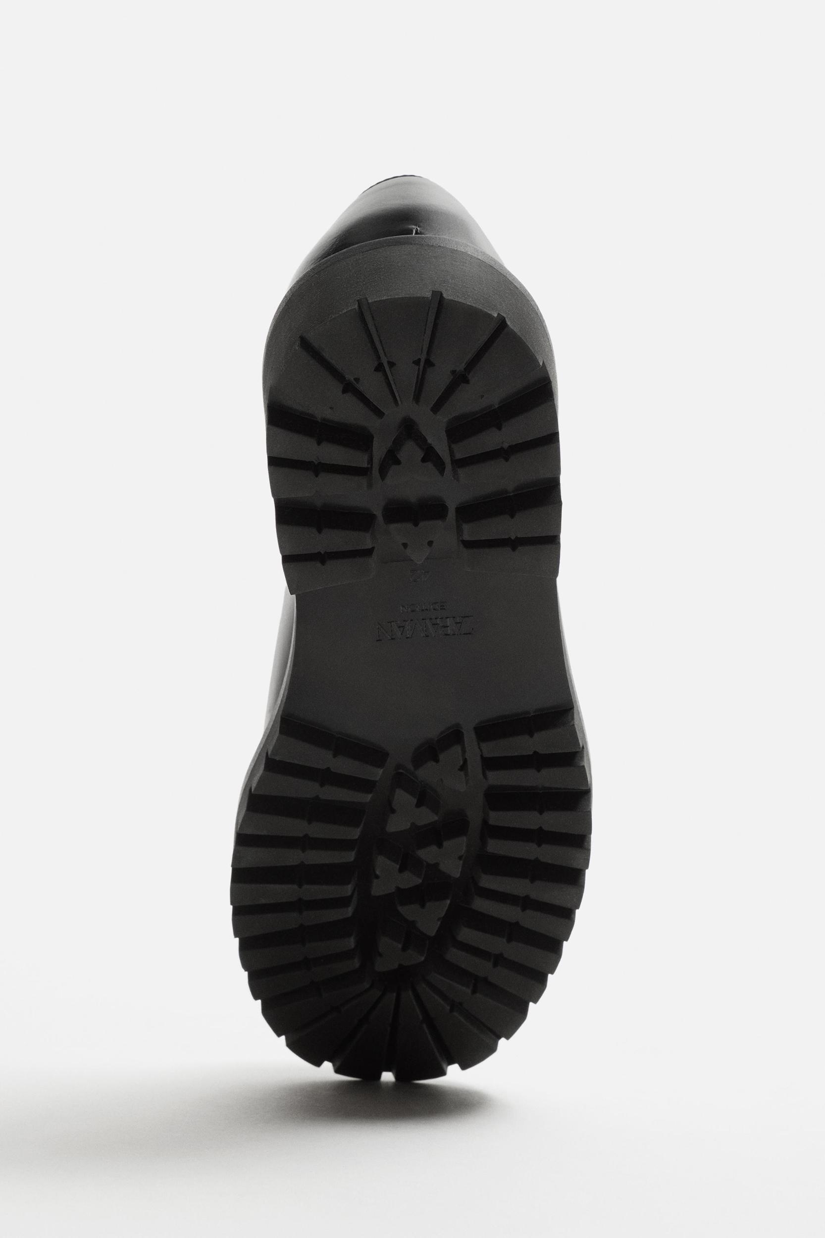 LEATHER SHOES WITH RAISED SEAM Product Image