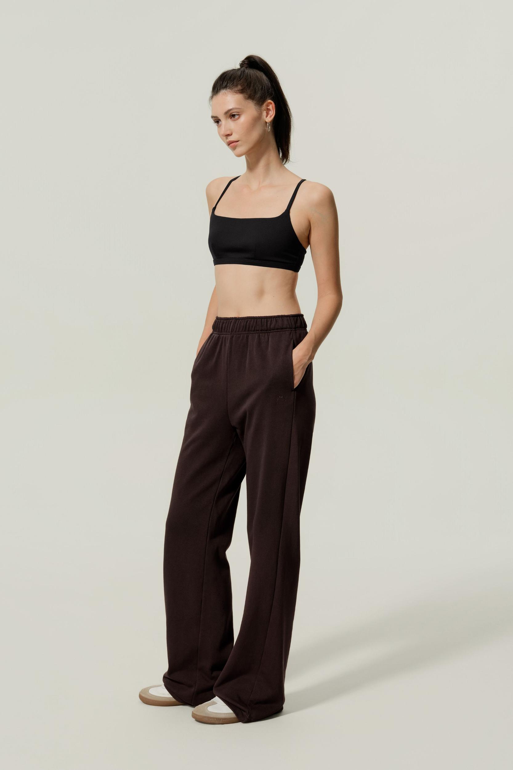 Seamflow Stride Sweatpants Product Image