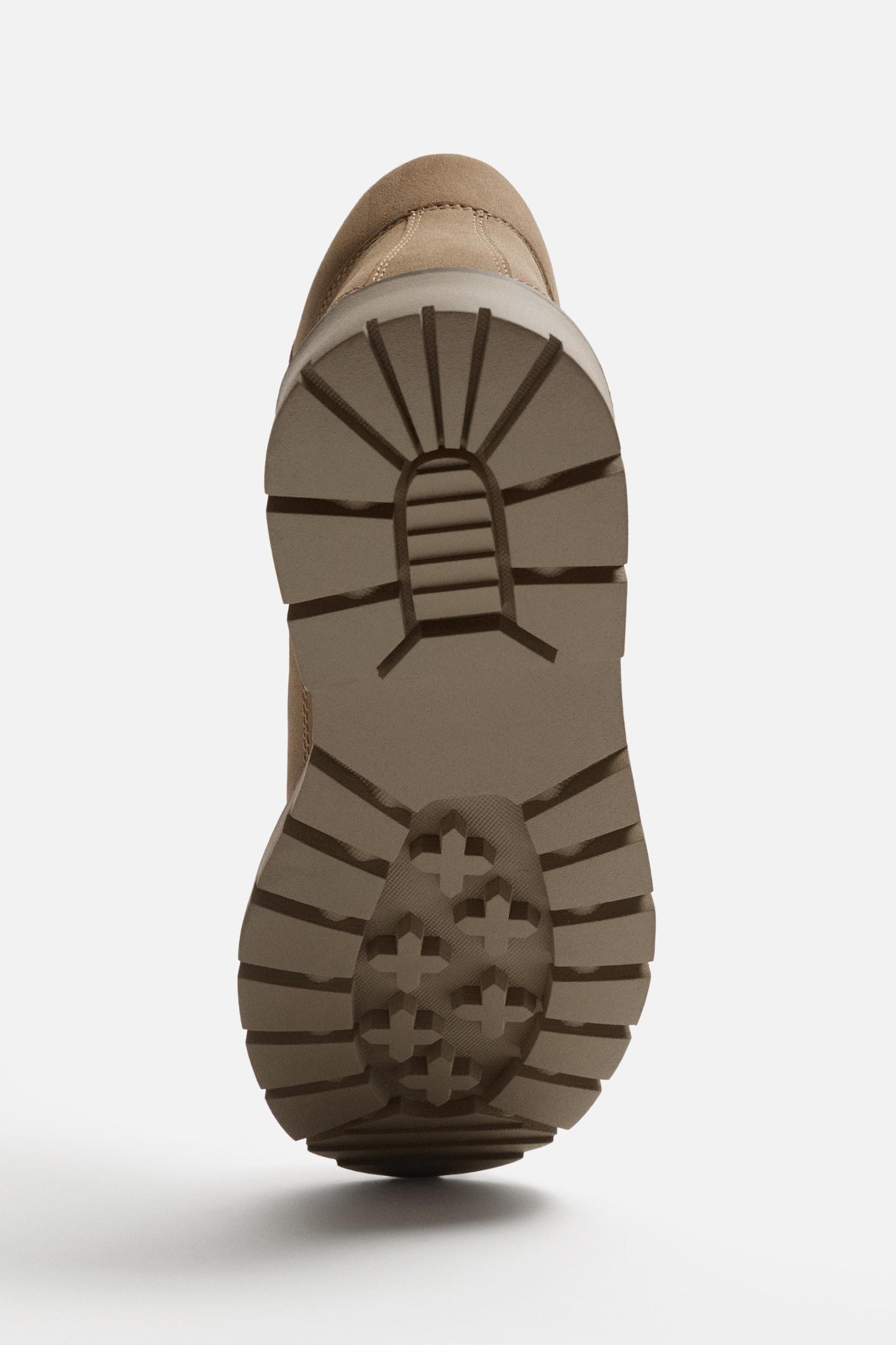 LACE-UP BOOTS Product Image