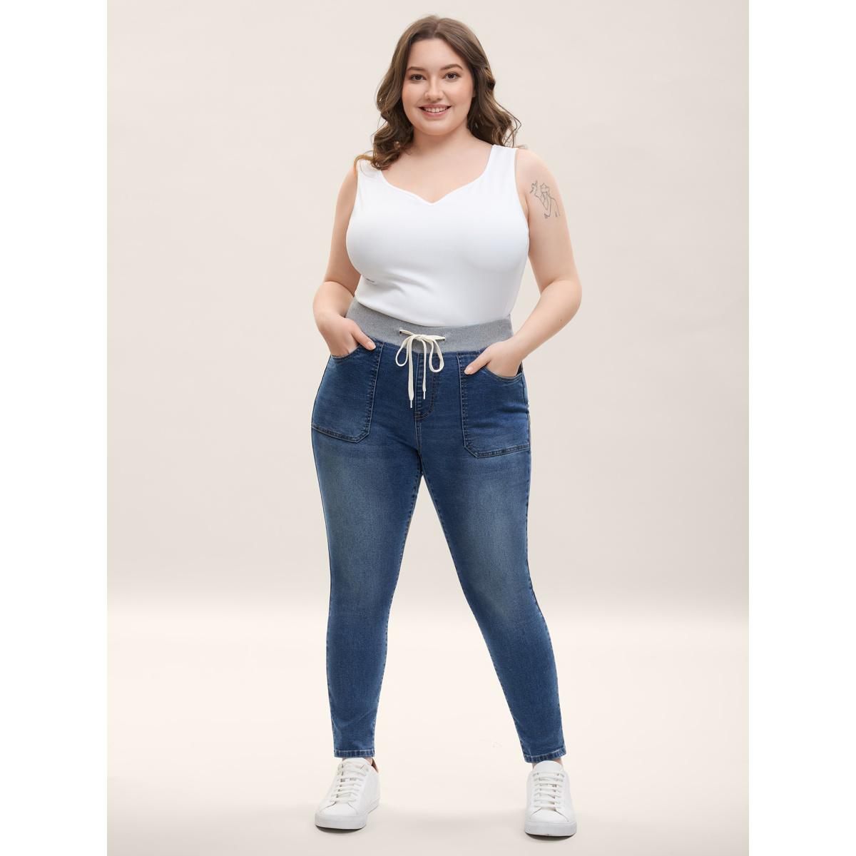 Plus Size Skinny Fit Classic Mid-Rise Jeans Women Darkindigo Medium stretch Slanted pocket Jeans BloomChic 24/3X Product Image