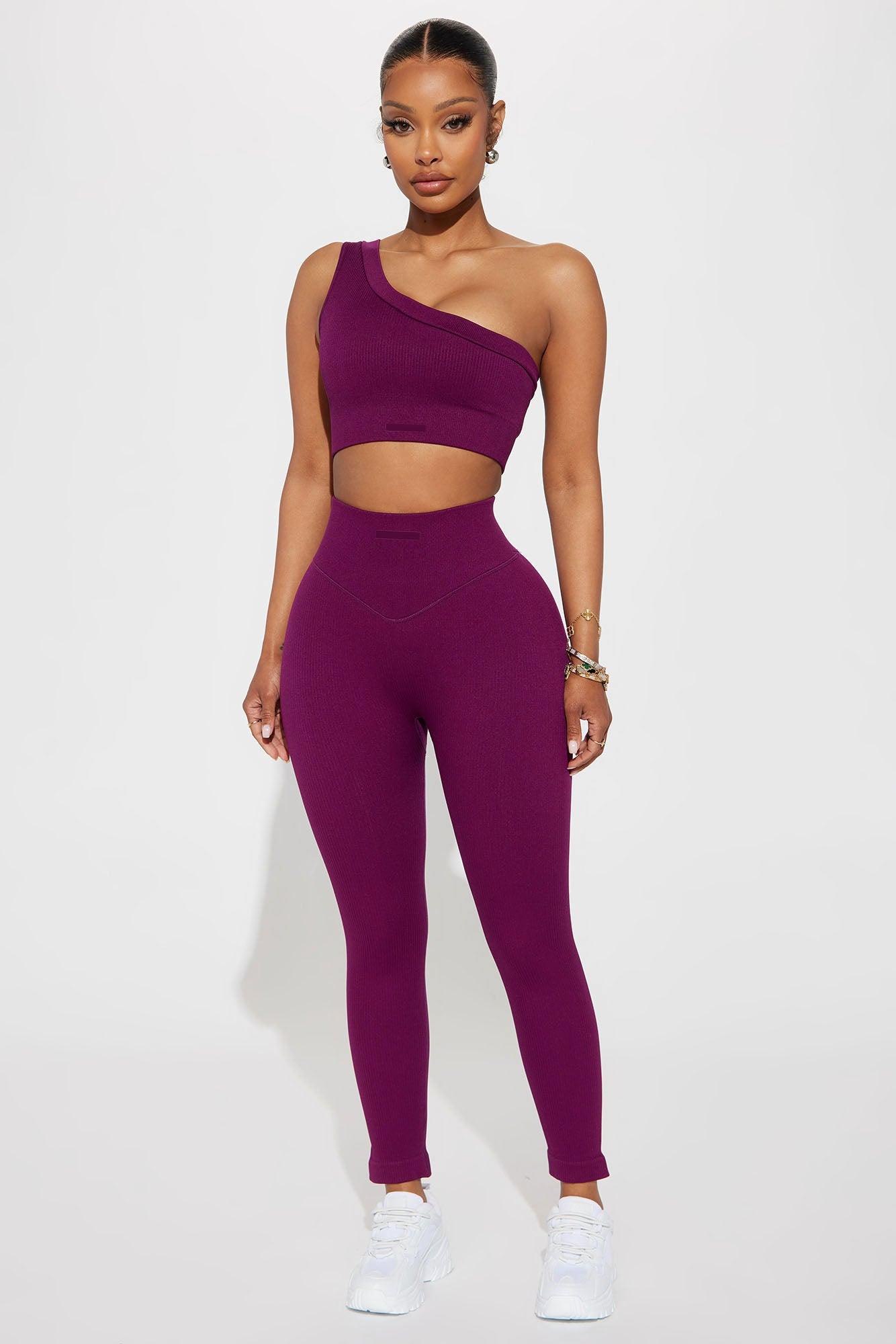 Effortless Juno Capri Ribbed Seamless Legging - Plum Product Image