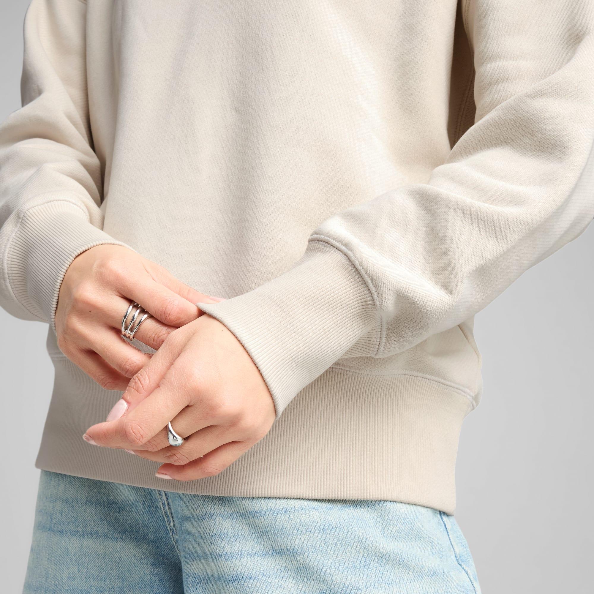 Premium Essentials Women's Oversized Graphic Crew Sweatshirt Product Image