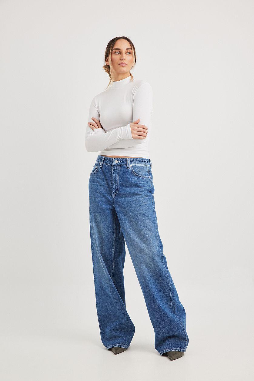 Low Waist Wide Leg Jeans Product Image