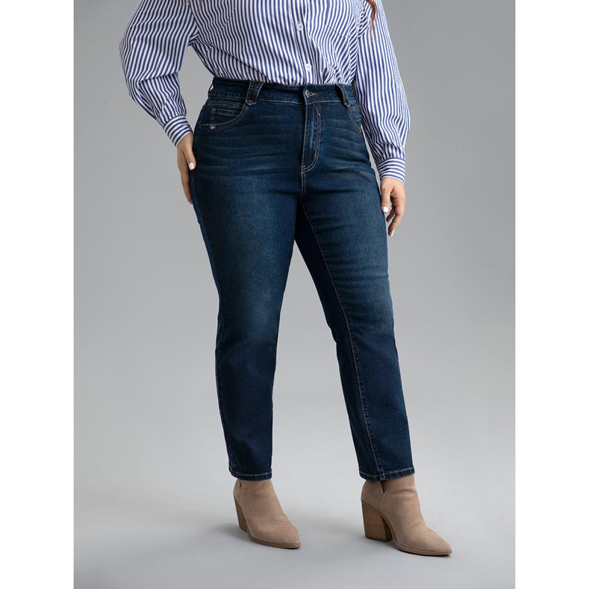 Plus Size Very Stretchy Dark Wash Zipper Fly Pocket Jeans Women Midnight Casual Plain Plain High stretch Pocket Jeans BloomChic 14/1X Product Image