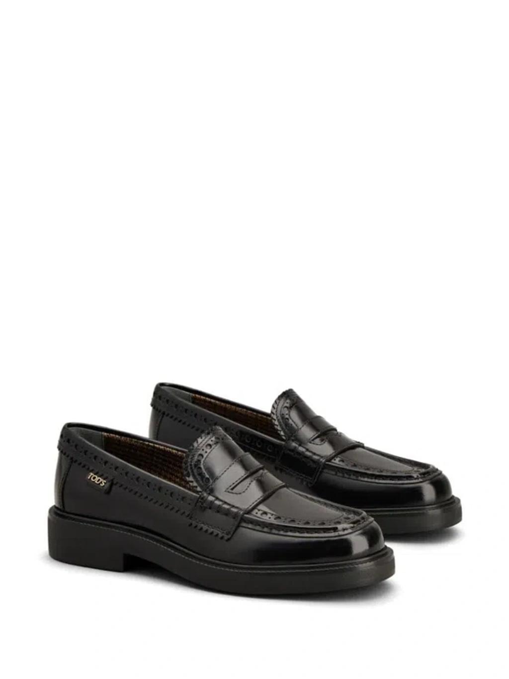 brogue-trim leather loafers Product Image