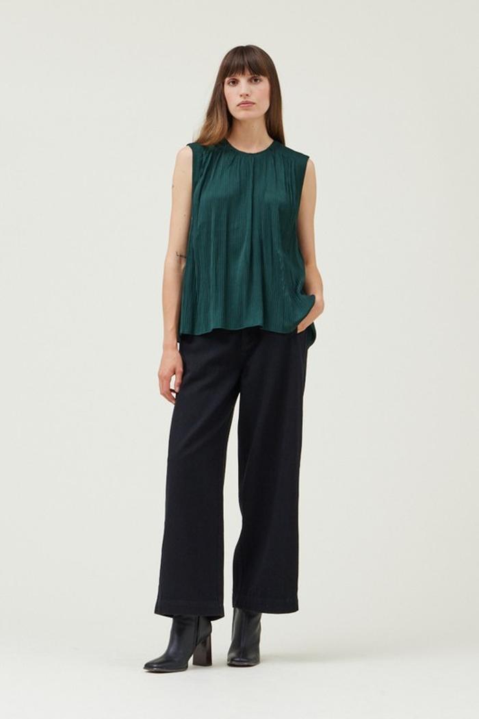 Pleated Sleevless Top Product Image