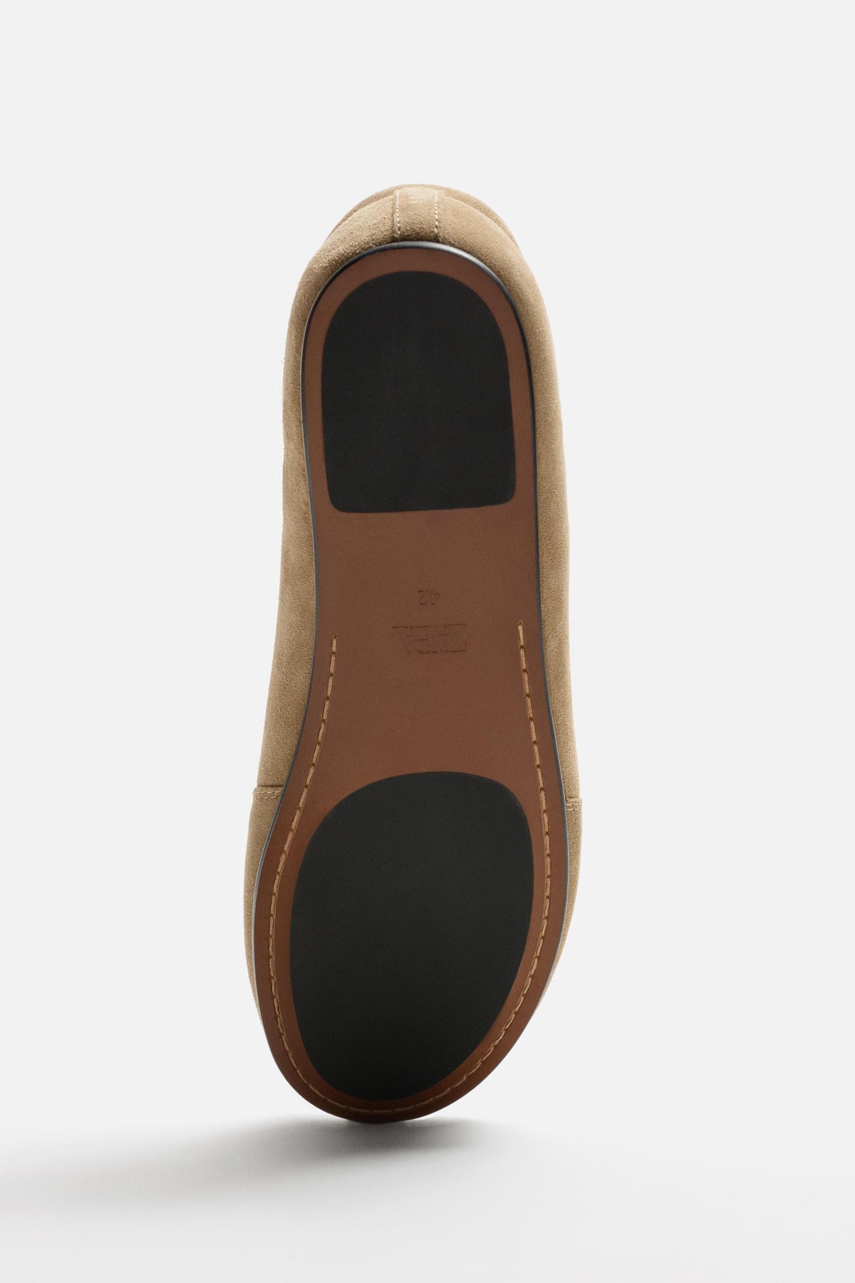 LIMITED EDITION LEATHER SNEAKERS Product Image