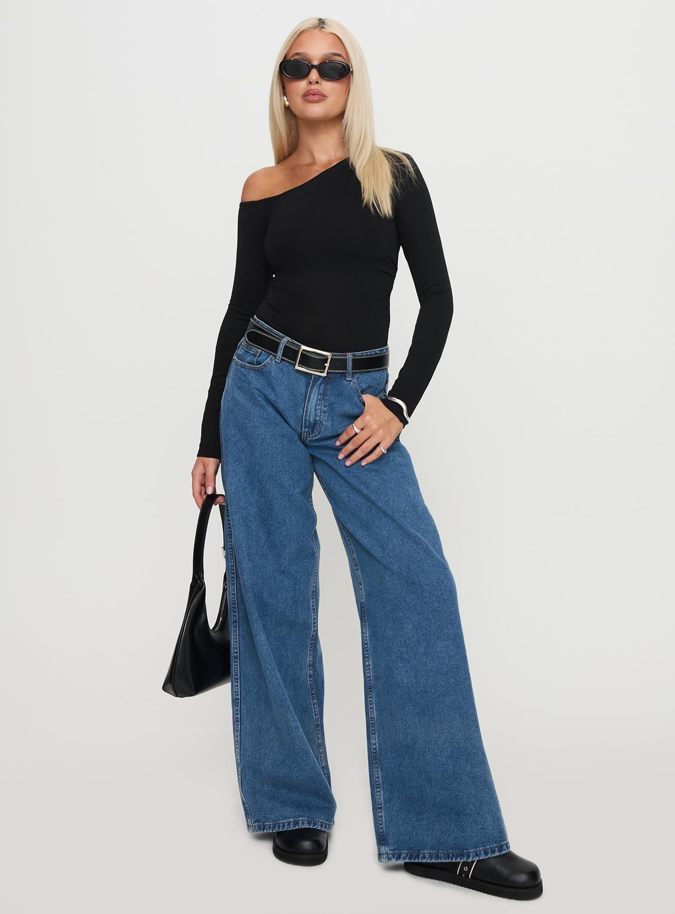 Miyako Long Sleeve Bodysuit Black Product Image