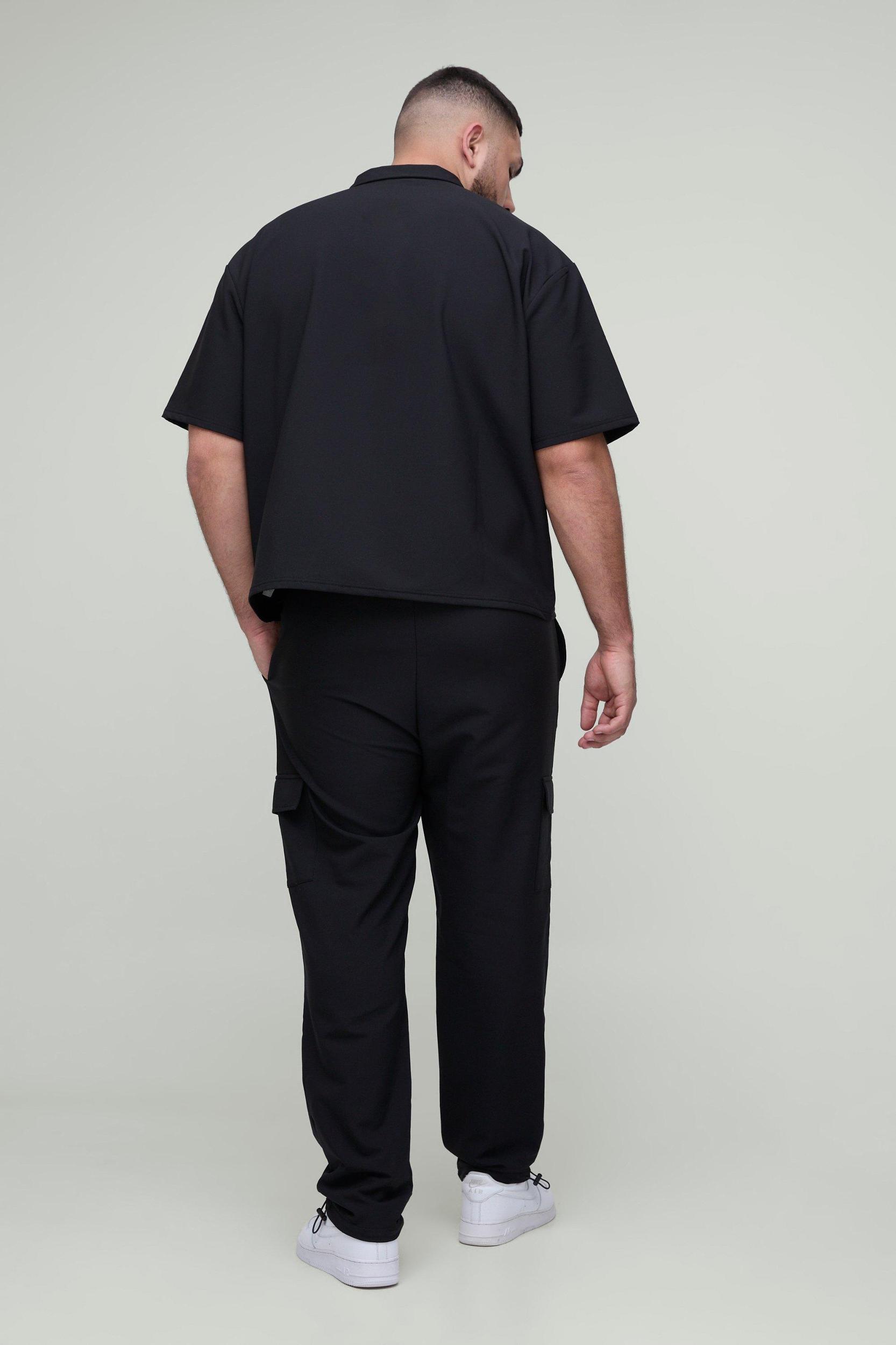 Plus Elasticated Waist Technical Stretch Skinny Cargo Trousers | boohooMAN USA Product Image