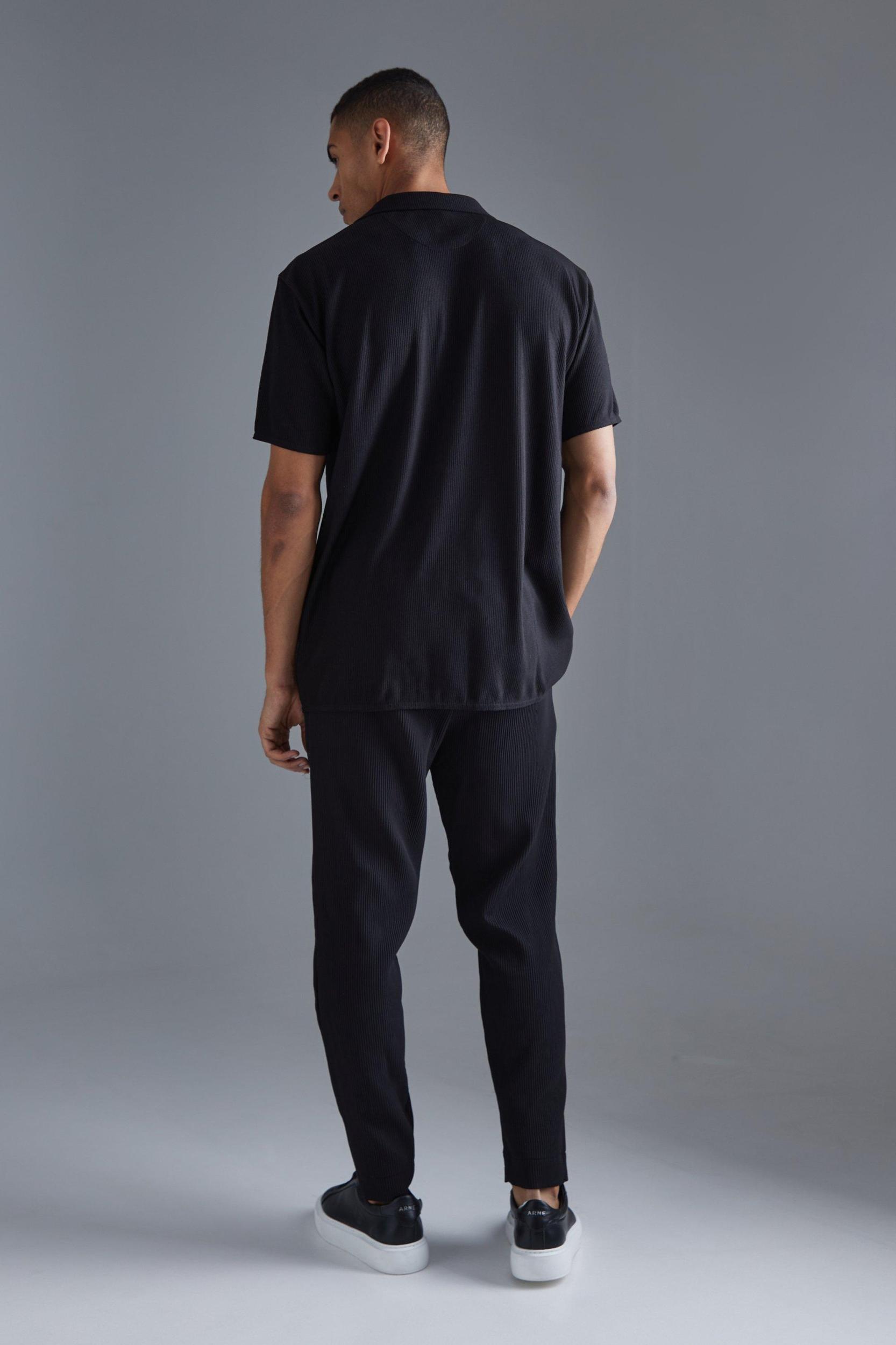 Short Sleeve Ribbed Revere Oversized Shirt | boohooMAN USA Product Image