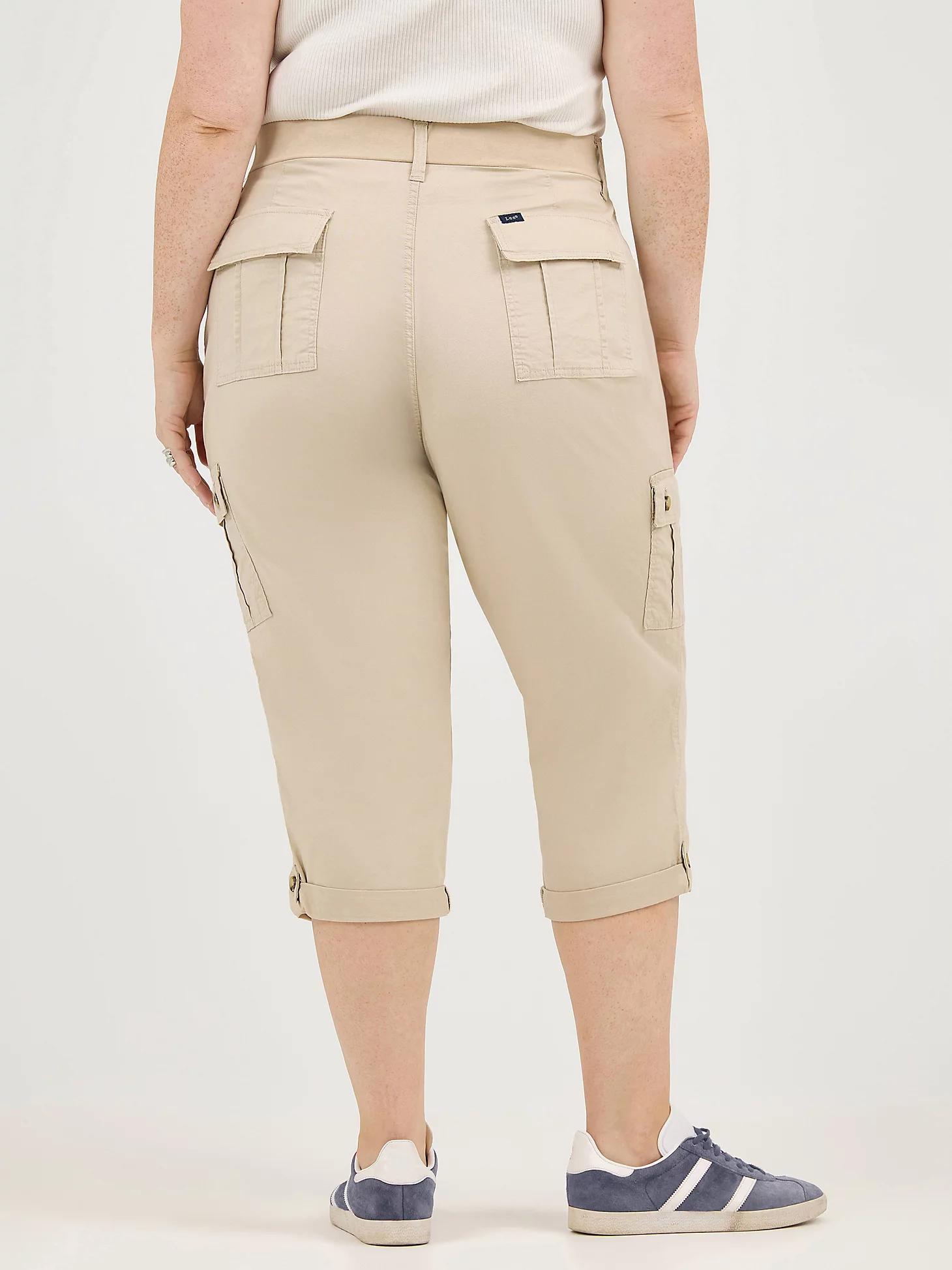 Women's Ultra Lux Comfort with Flex-To-Go Relaxed Fit Cargo Capri (Plus) | Women's Capris & Crops | Lee® Product Image