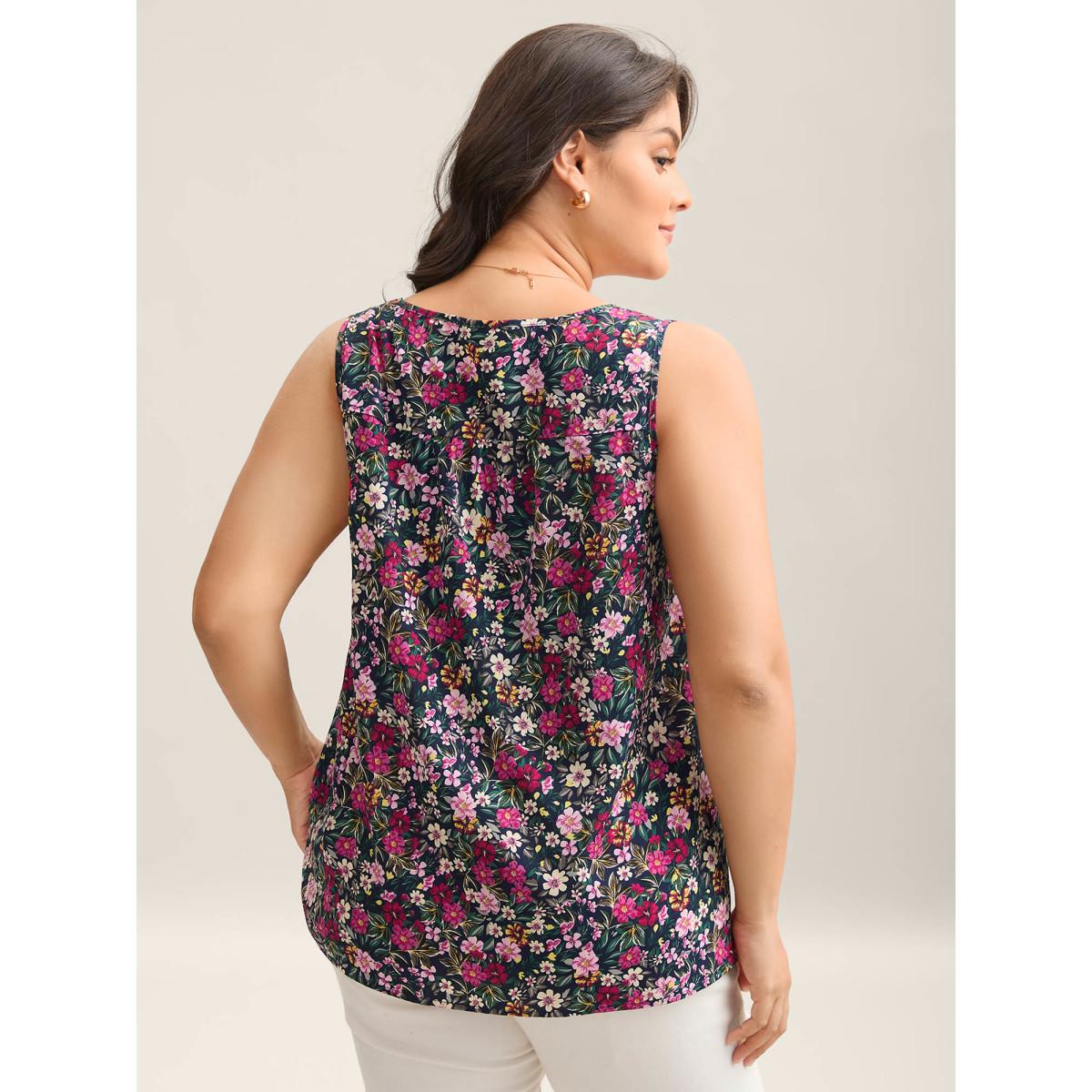 Plus Size Floral Print Pleated Neck Tank Top Women Midnight Timeless Gathered U-neck Elegant Tank Tops Camis BloomChic 30/6X Product Image