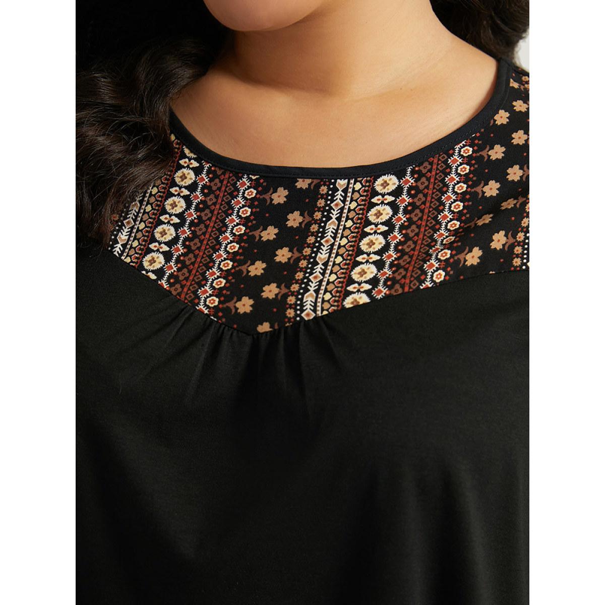 Plus Size Bandana Striped Patchwork Gathered T-shirt Black Women Elegant Printed Bohemian Print Round Neck Dailywear T-shirts BloomChic 12/L Product Image