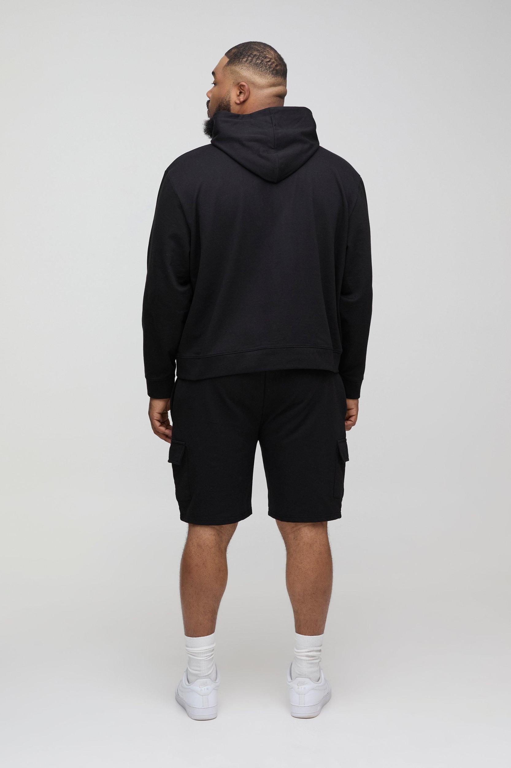 Plus 260GSM Loopback Regular Fit Basic Cargo Shorts | boohooMAN USA Product Image