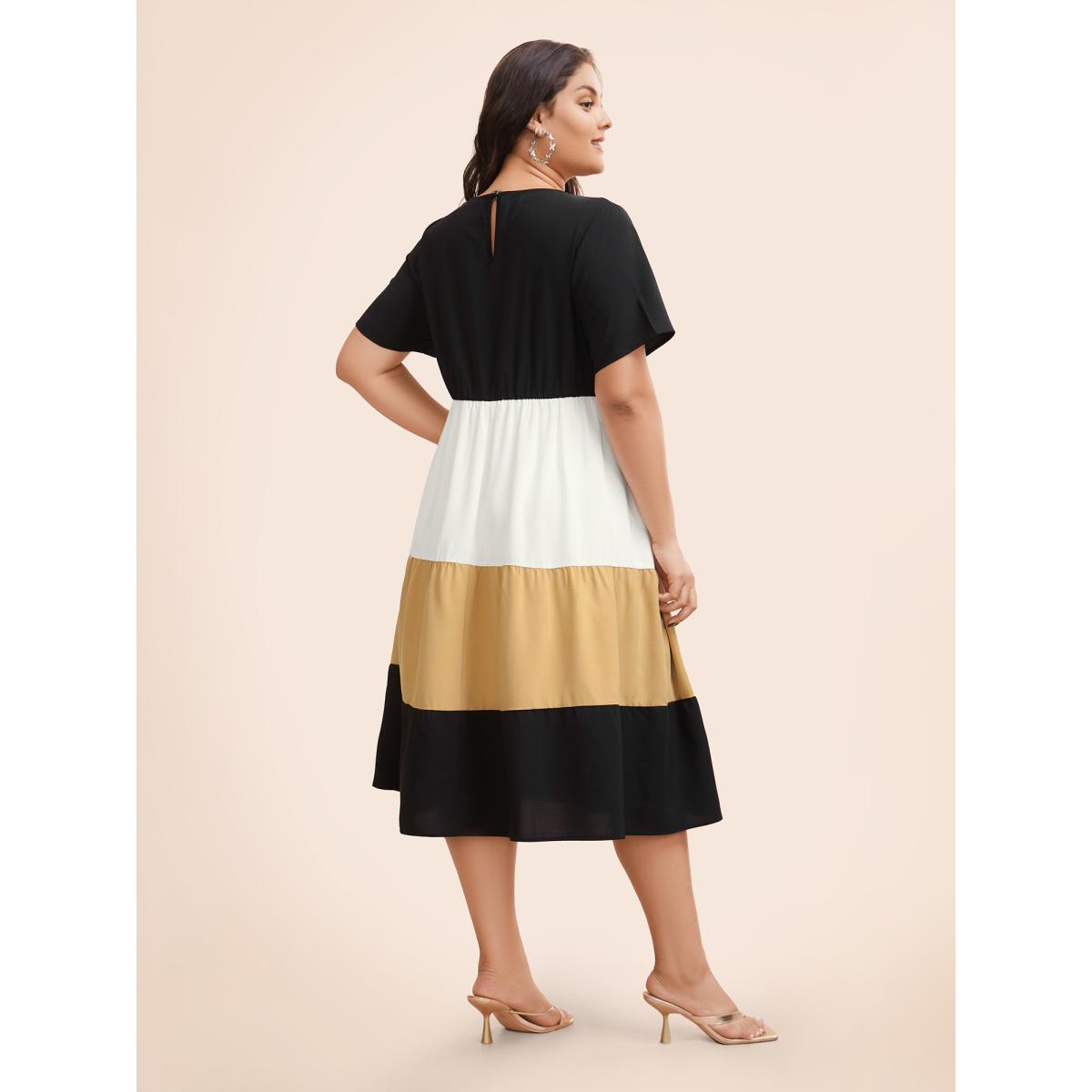 Plus Size Contrast Belted Pocket Layered Hem Dolman Sleeve Dress Black Women Elegant Belted Round Neck Cap Sleeve Curvy Midi Dress BloomChic 10/M Product Image