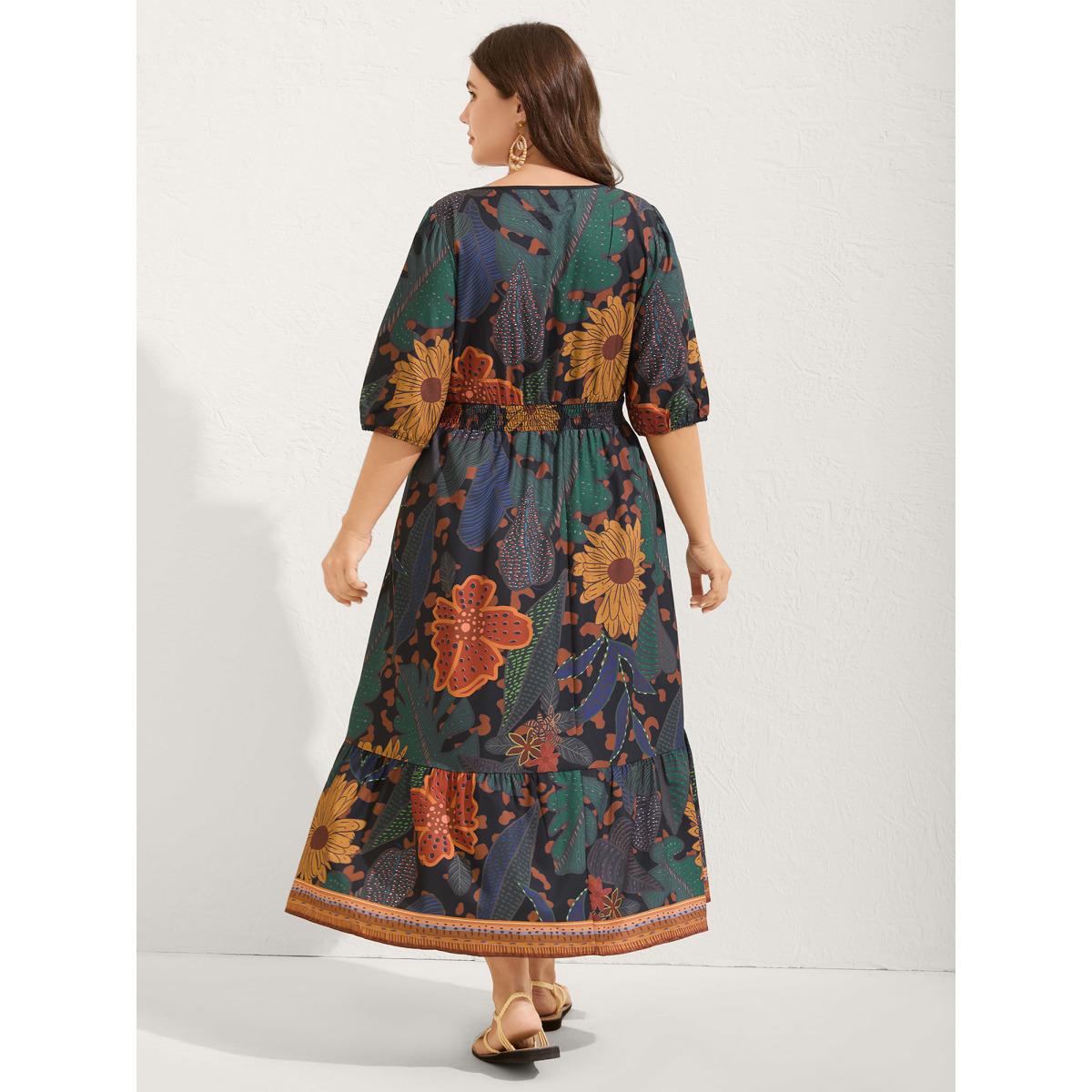 Plus Size Floral Shirred Lantern Sleeve Midi Dress DarkBlue Women Resort Gathered V-neck Half Sleeve Curvy BloomChic 14-16/1X Product Image