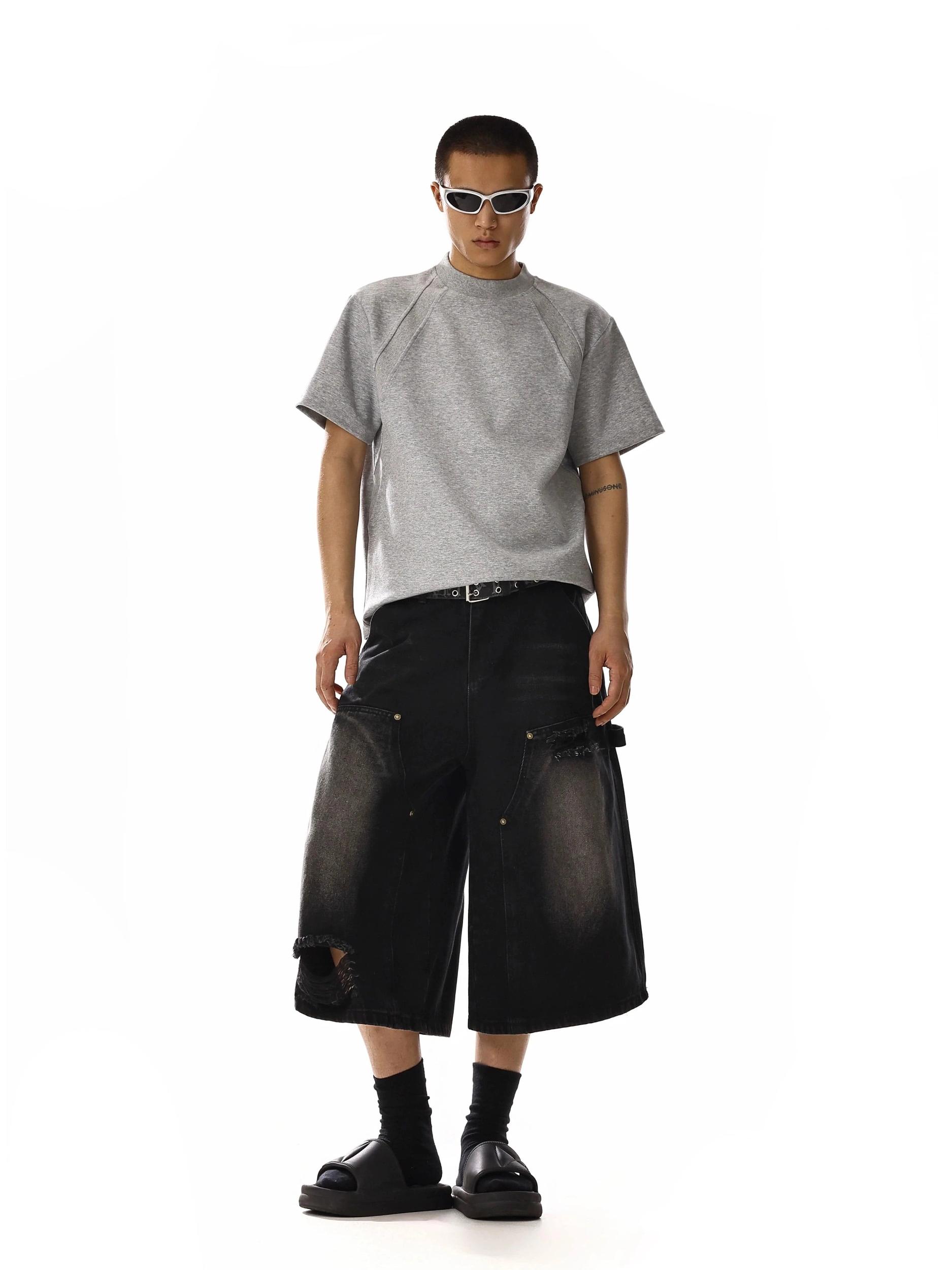 RT No. 18118 DISTRESSED WORKWEAR SHORTS Product Image