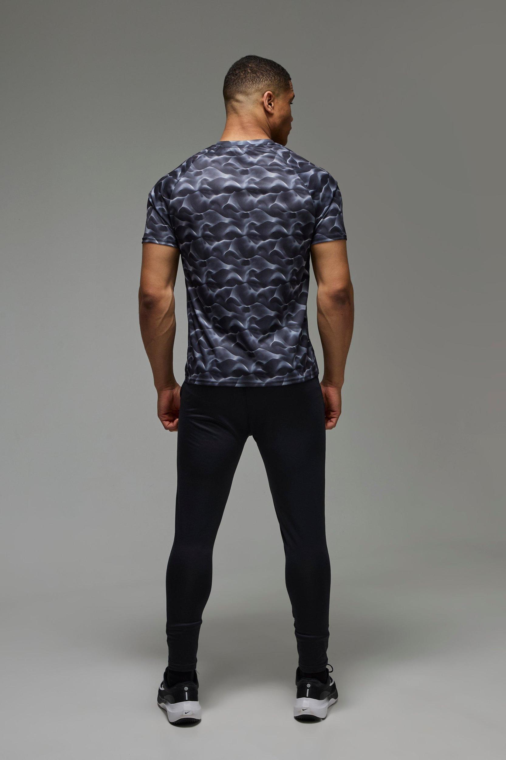 Man Active Performance Skinny Stretch Sweatpants | boohooMAN USA Product Image