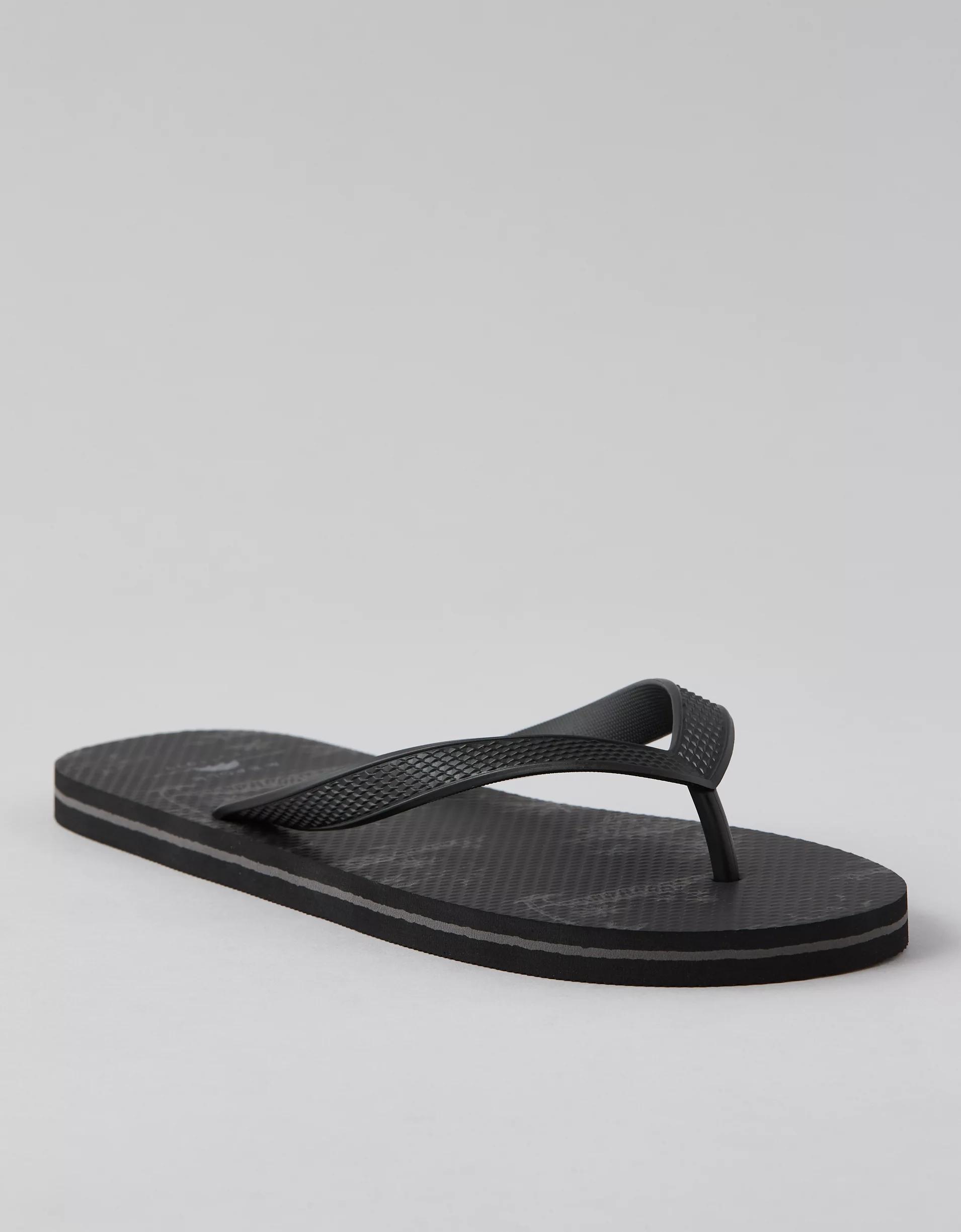 AE Men's First Wave Flip Flop Product Image