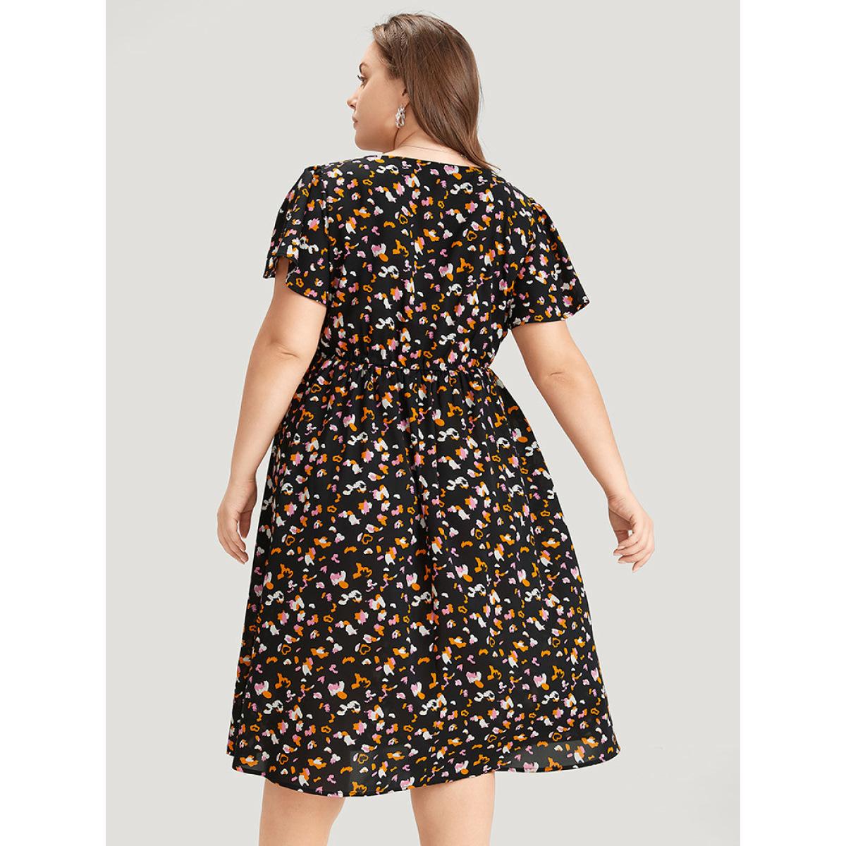 Plus Size Colour Leopard Print Wrap Elastic Waist Ruffle Hem Dress Black Women Elegant Elastic Waist V-neck Short sleeve Curvy Midi Dress BloomChic 22-24/3X Product Image