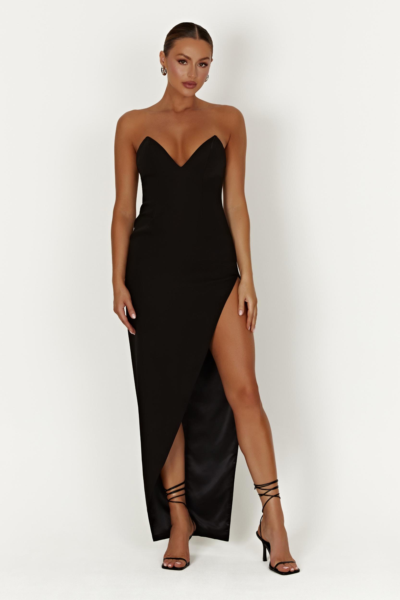 Natasha Pointed Corset Maxi Dress - Black Product Image