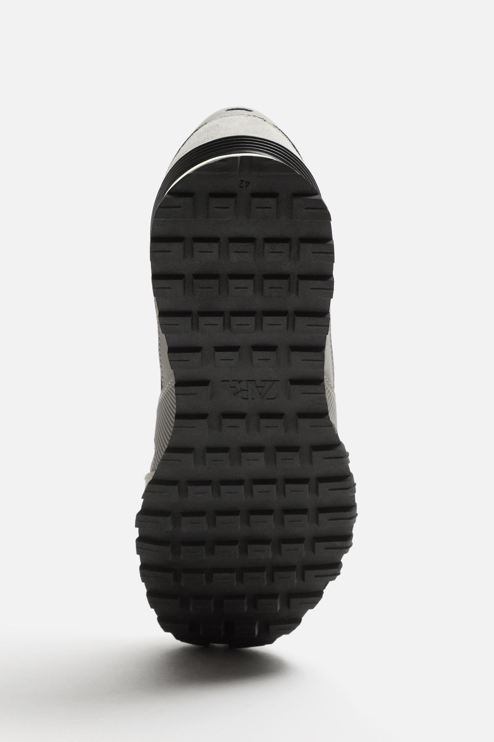 RETRO STYLE LEATHER SNEAKERS Product Image